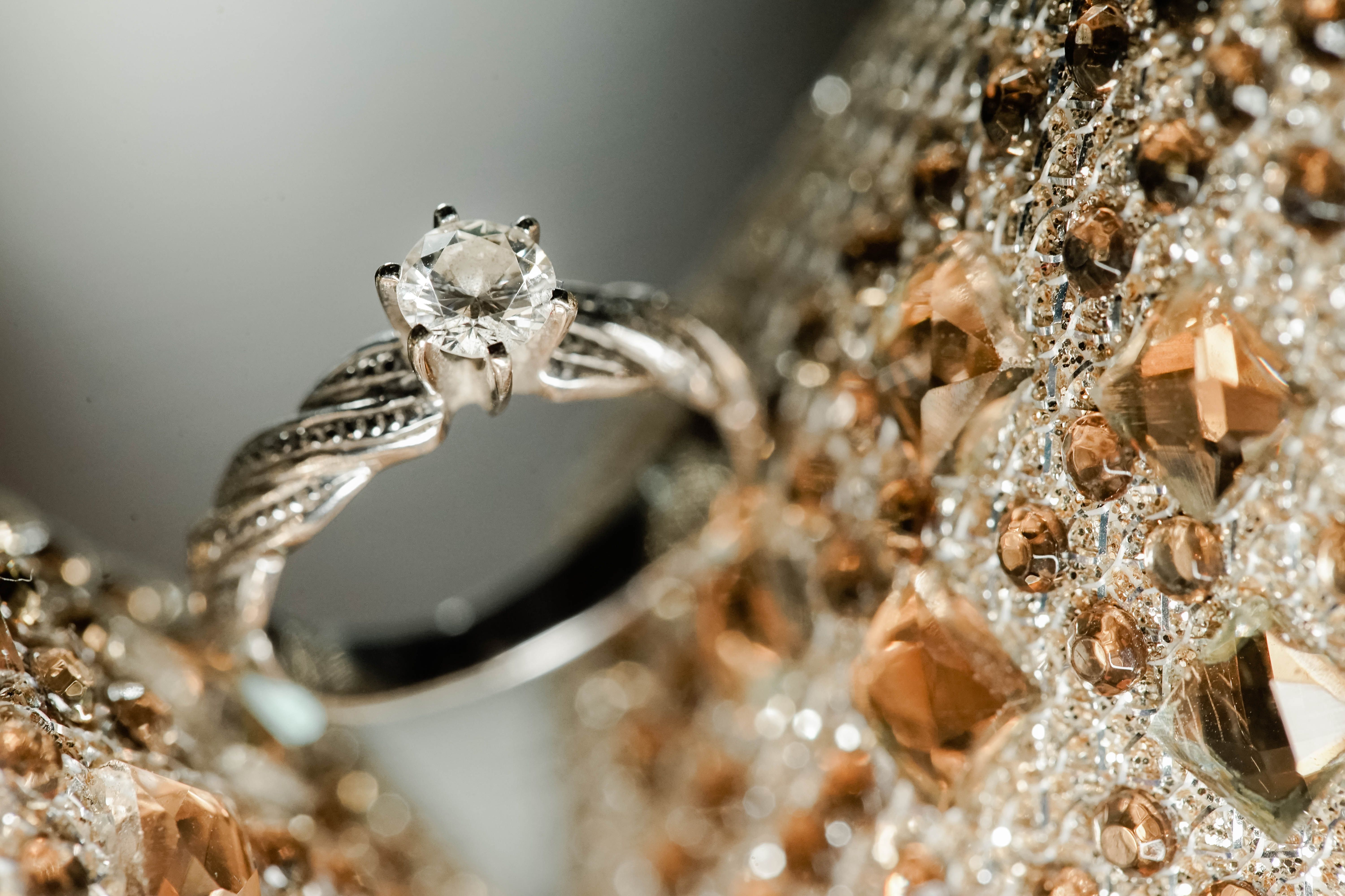 Reasons to Love a Spiral Wedding Ring
