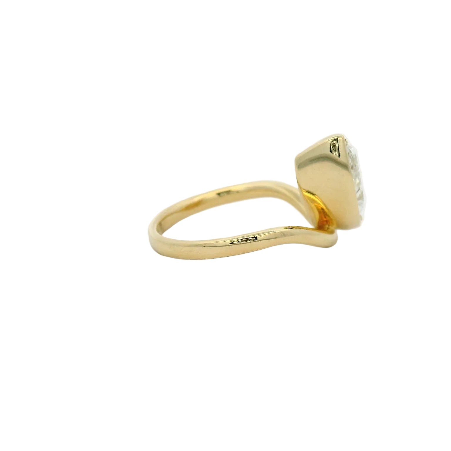 14KT yellow gold curved bezel set 2ct pear lab-grown diamond engagement ring