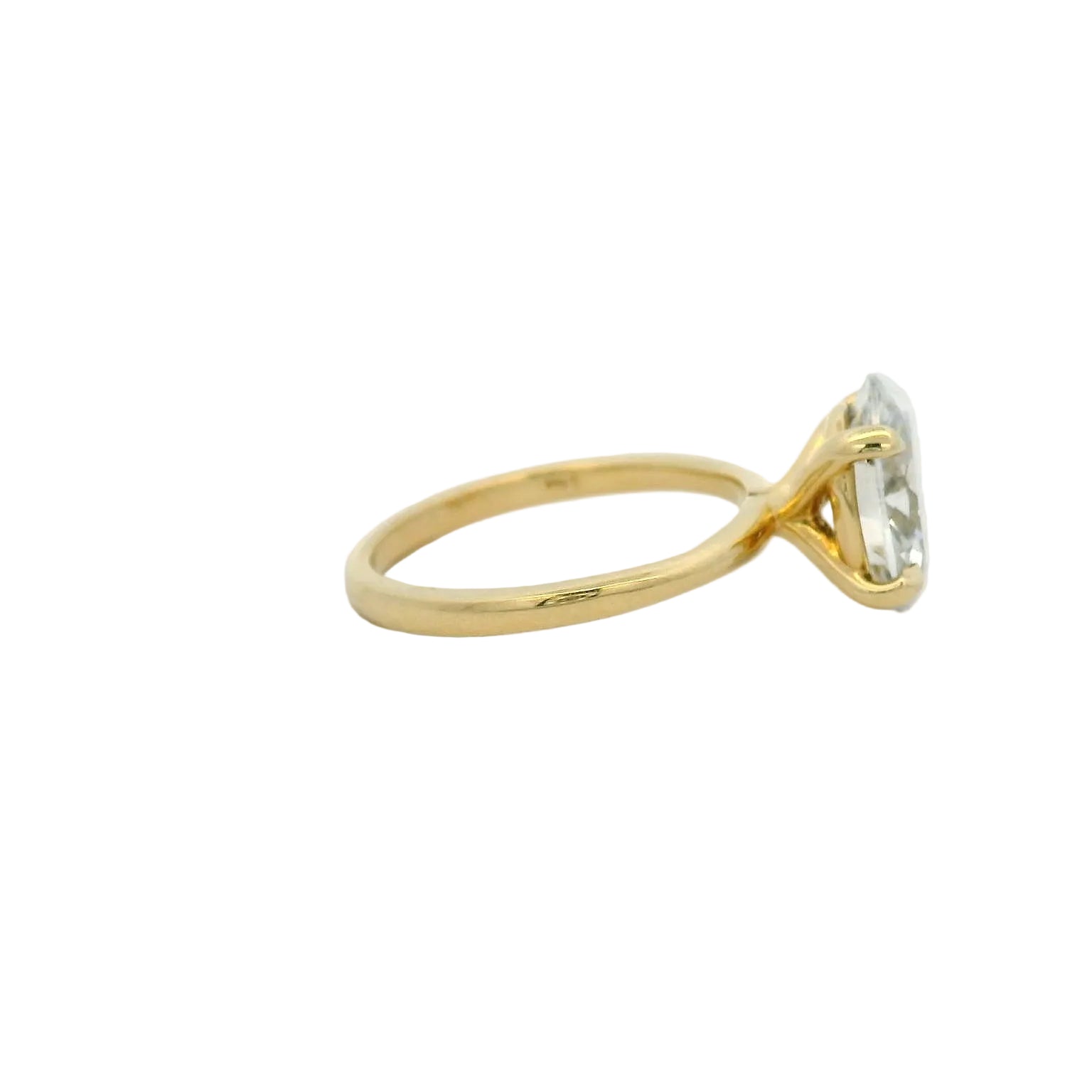 14KT yellow gold 3ct oval LG diamond solitaire engagement ring