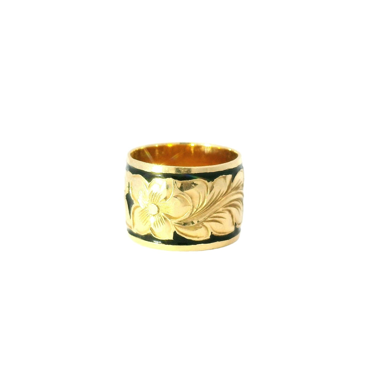 Vintage 14k Enamel Engraved Fashion Band