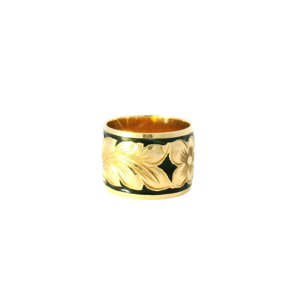 Vintage 14k Enamel Engraved Fashion Band