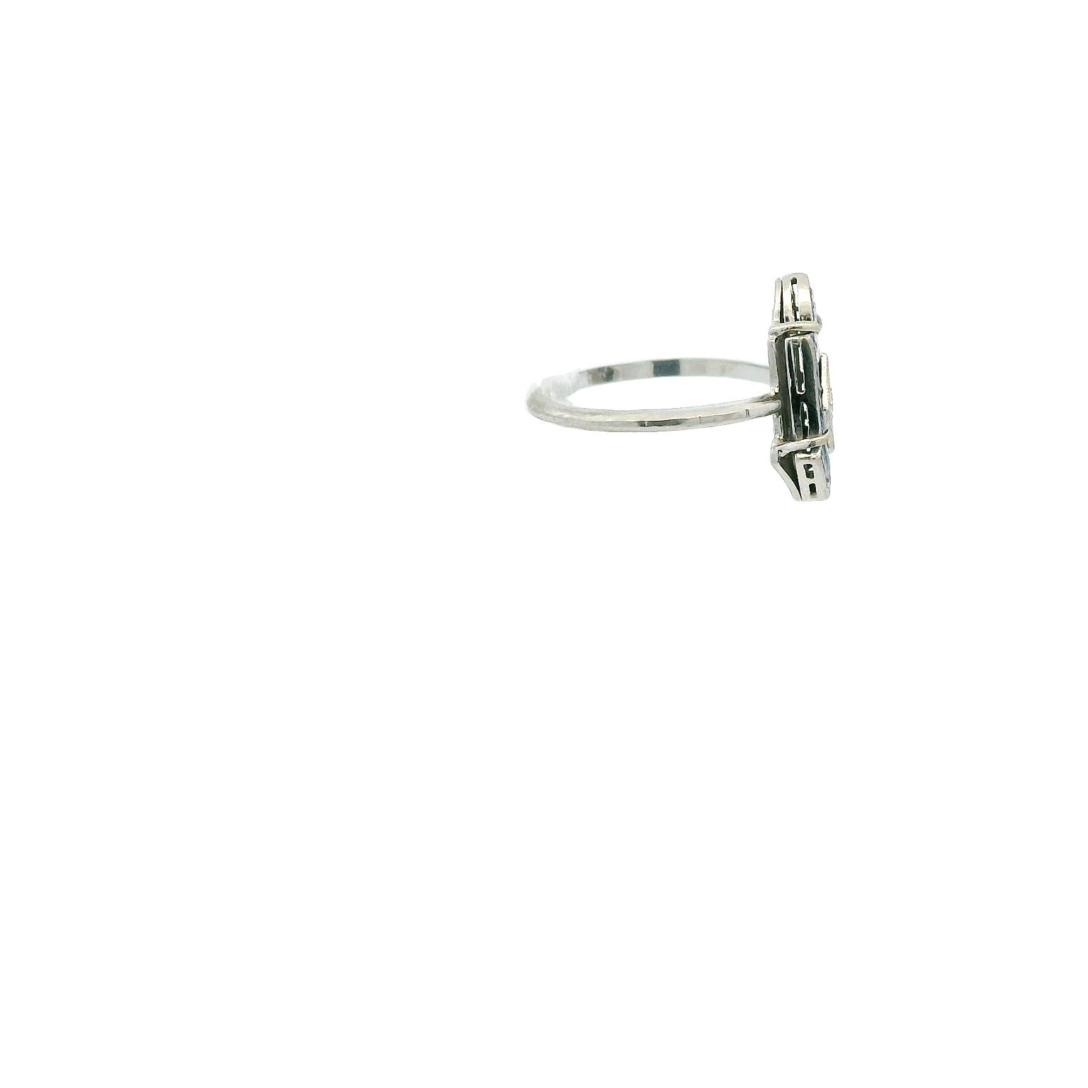 Vintage 18KWG Enamel Fashion Ring