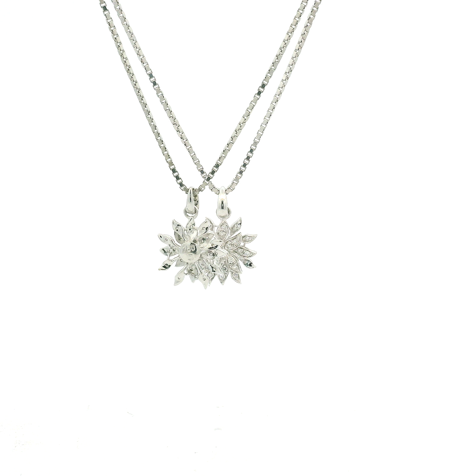 18KWG Cluster Diamond Pendant