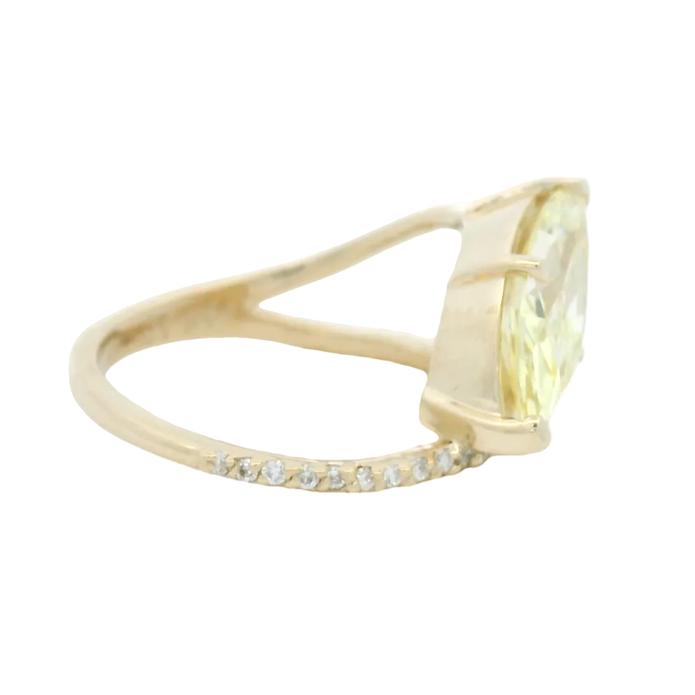 Elegant Yellow Diamond Ring