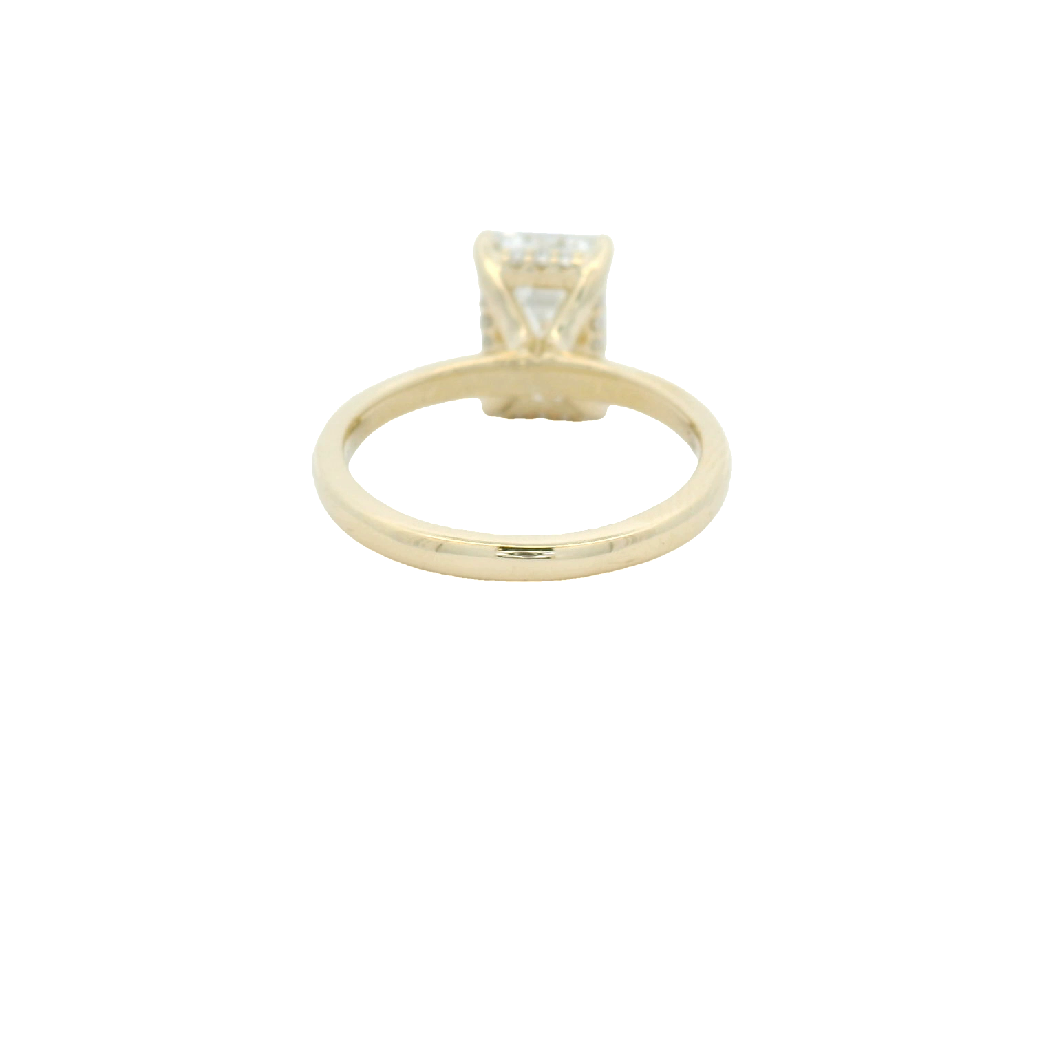 Elegant Emerald-Cut Diamond Ring