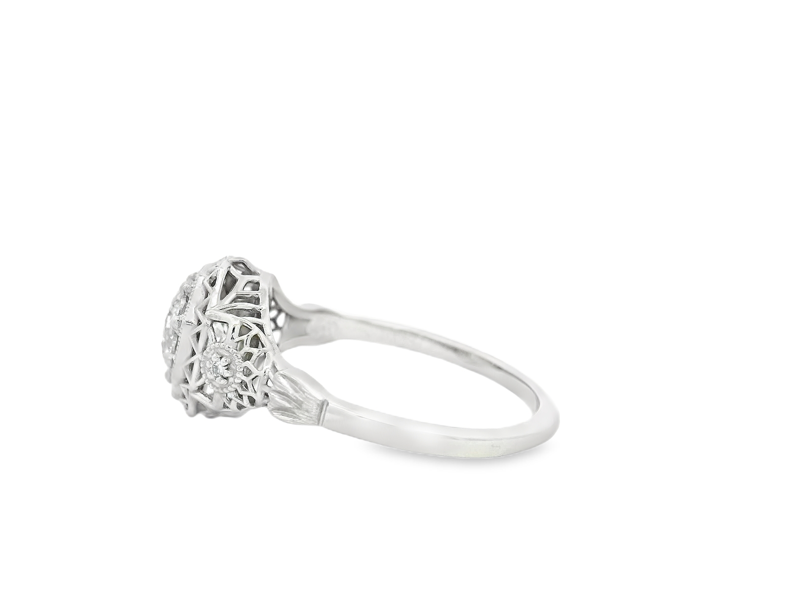 Elegant Vintage Diamond Ring