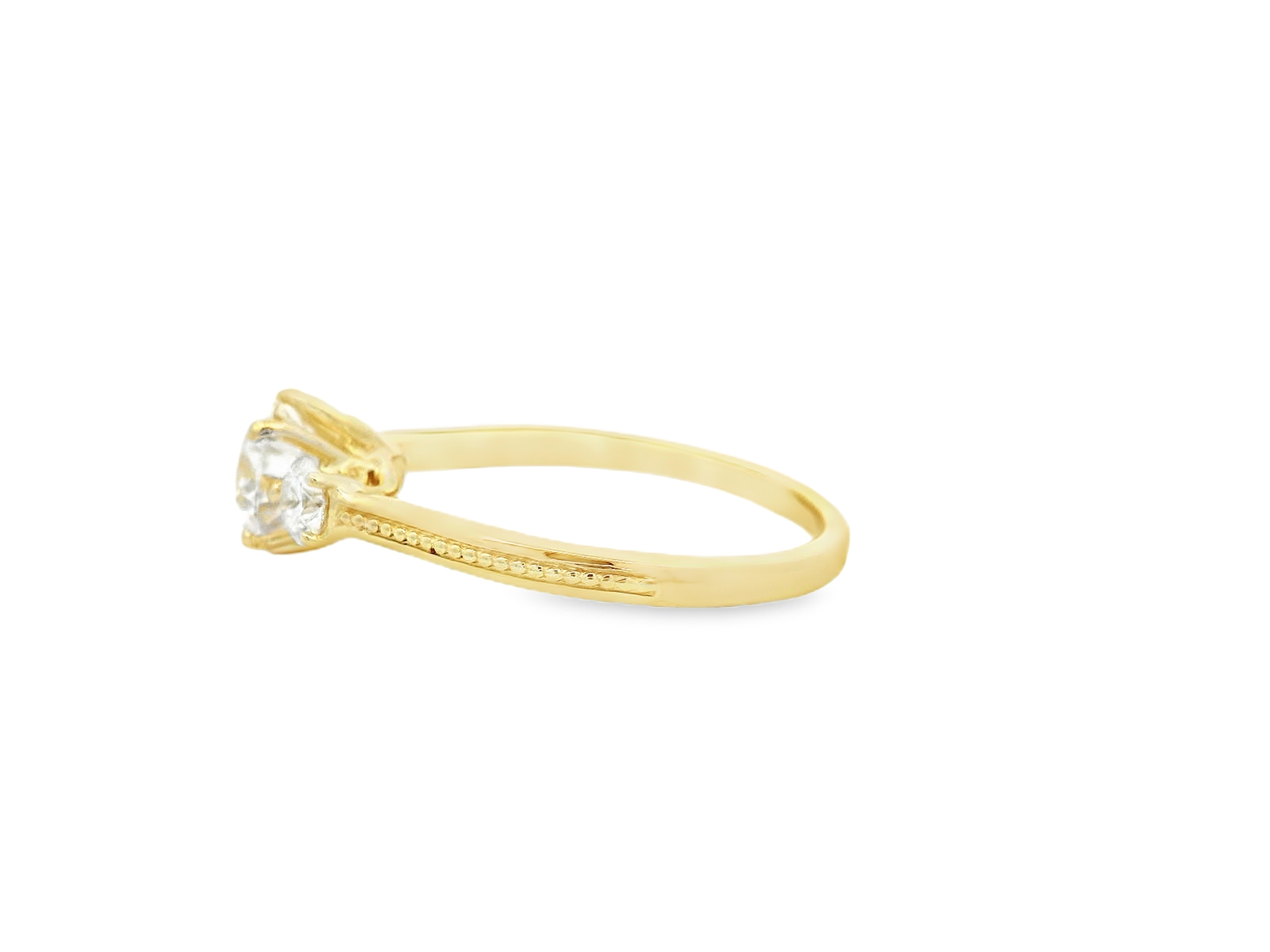 Elegant Three-Stone Diamond Ring