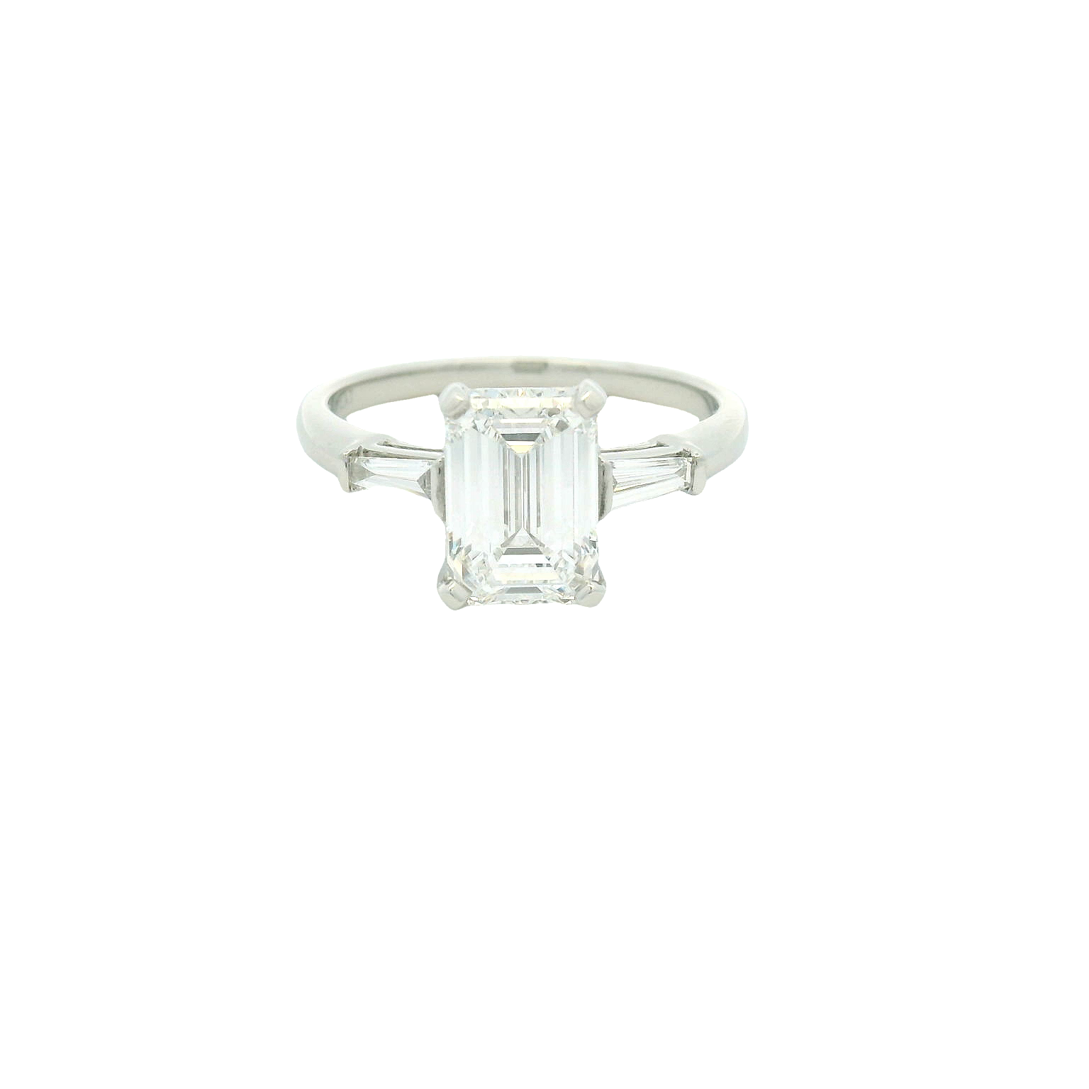 Elegant Emerald Cut Diamond Ring