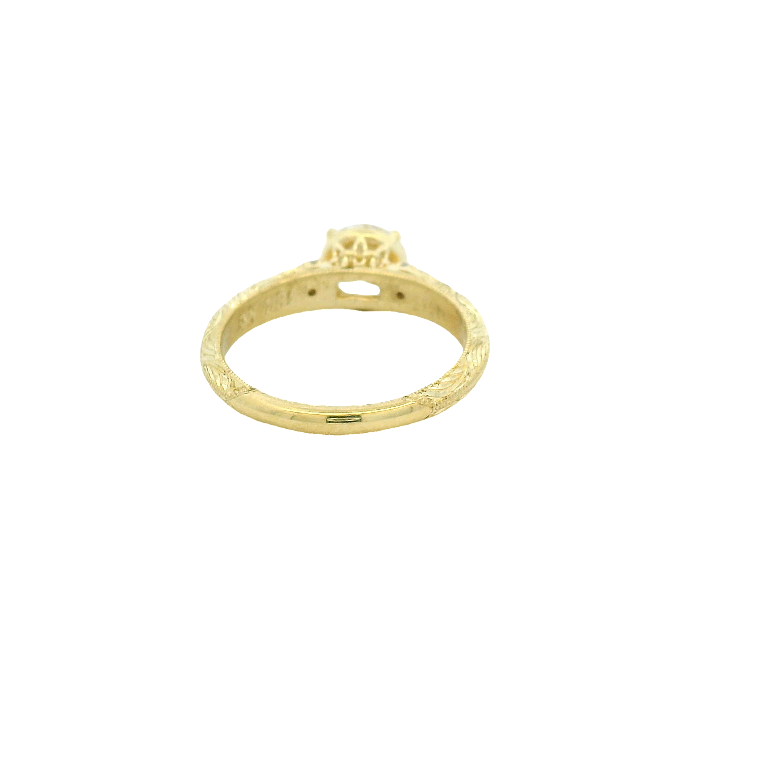 Elegant Gold Engagement Ring