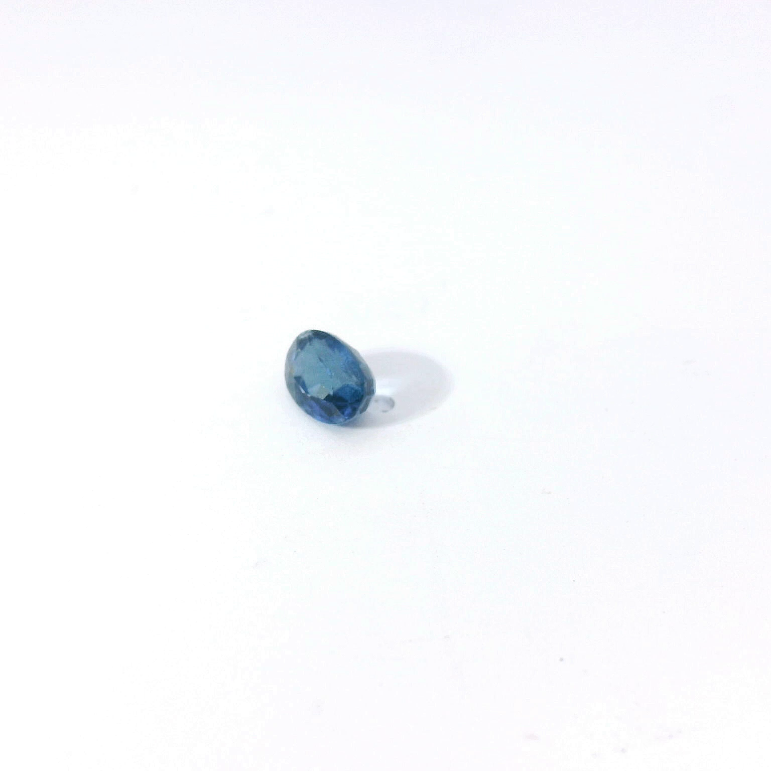 blue oval sapphire