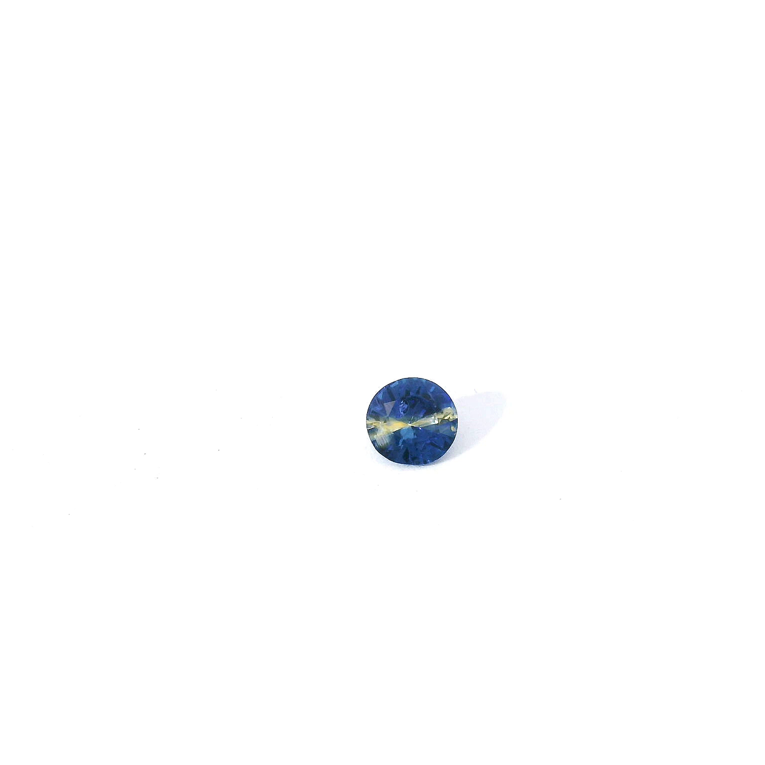 bi-color round sapphire