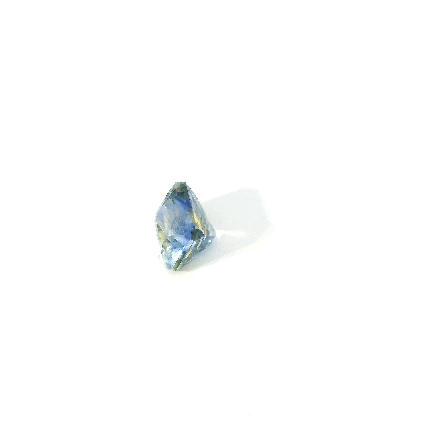 bi-color radiant cut sapphire