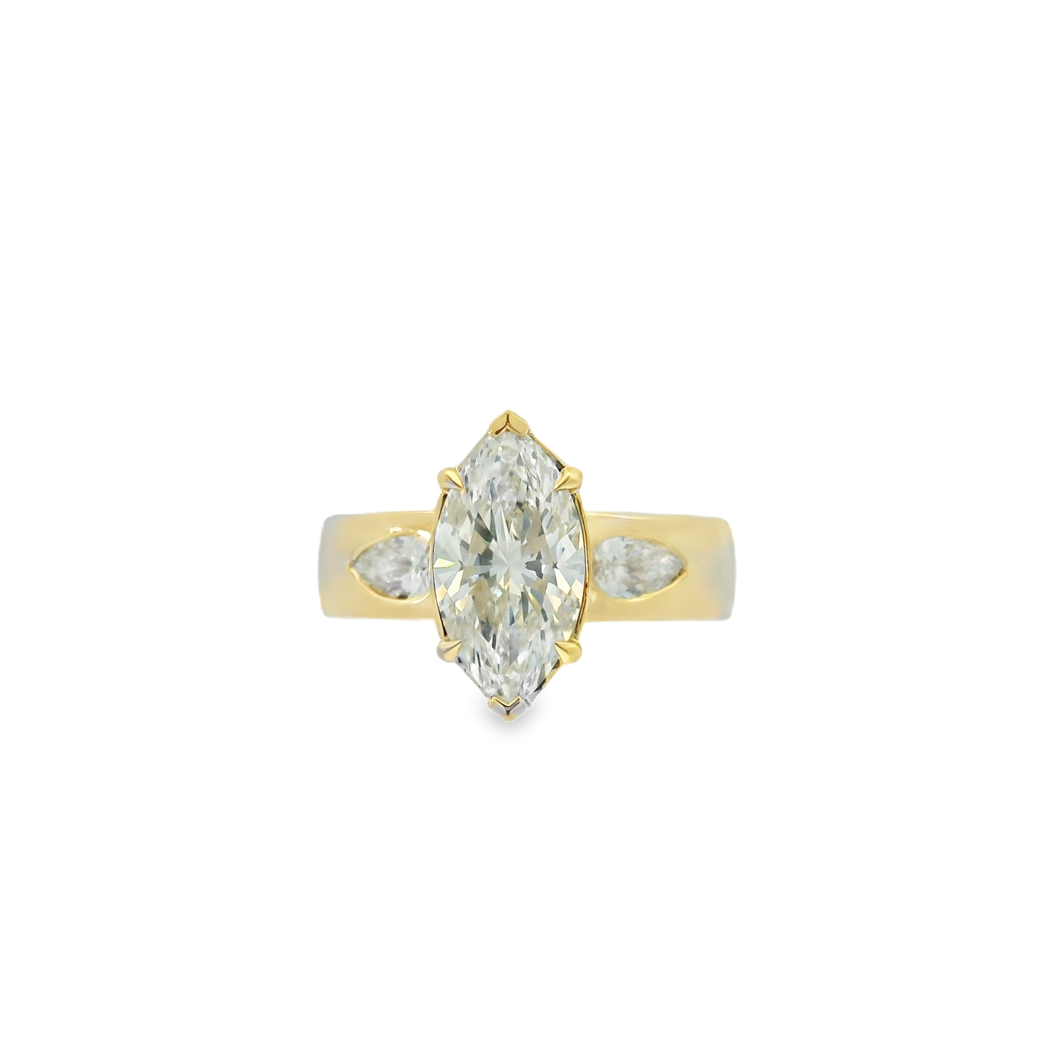 Yellow Gold Solitaire Ring with Cushion Cut Diamond
