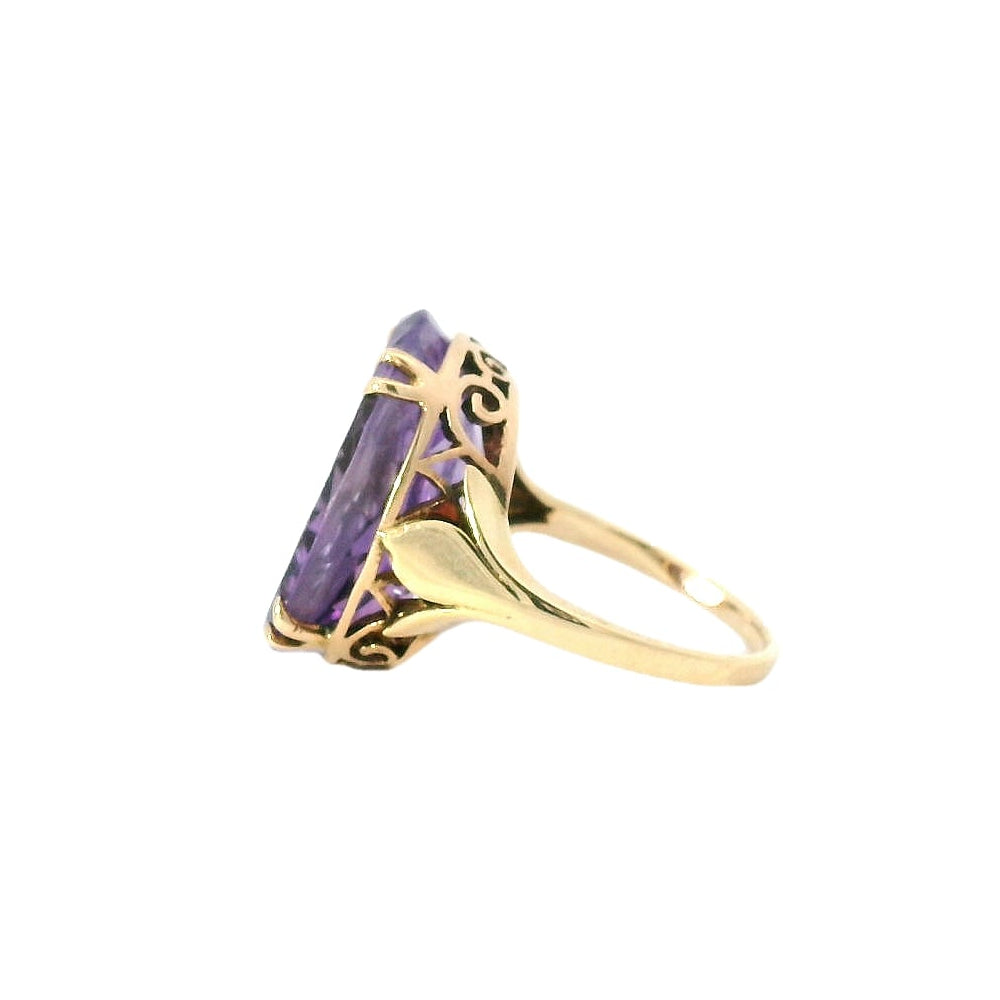 Vintage 14KYG Amethyst Intaglio Ring