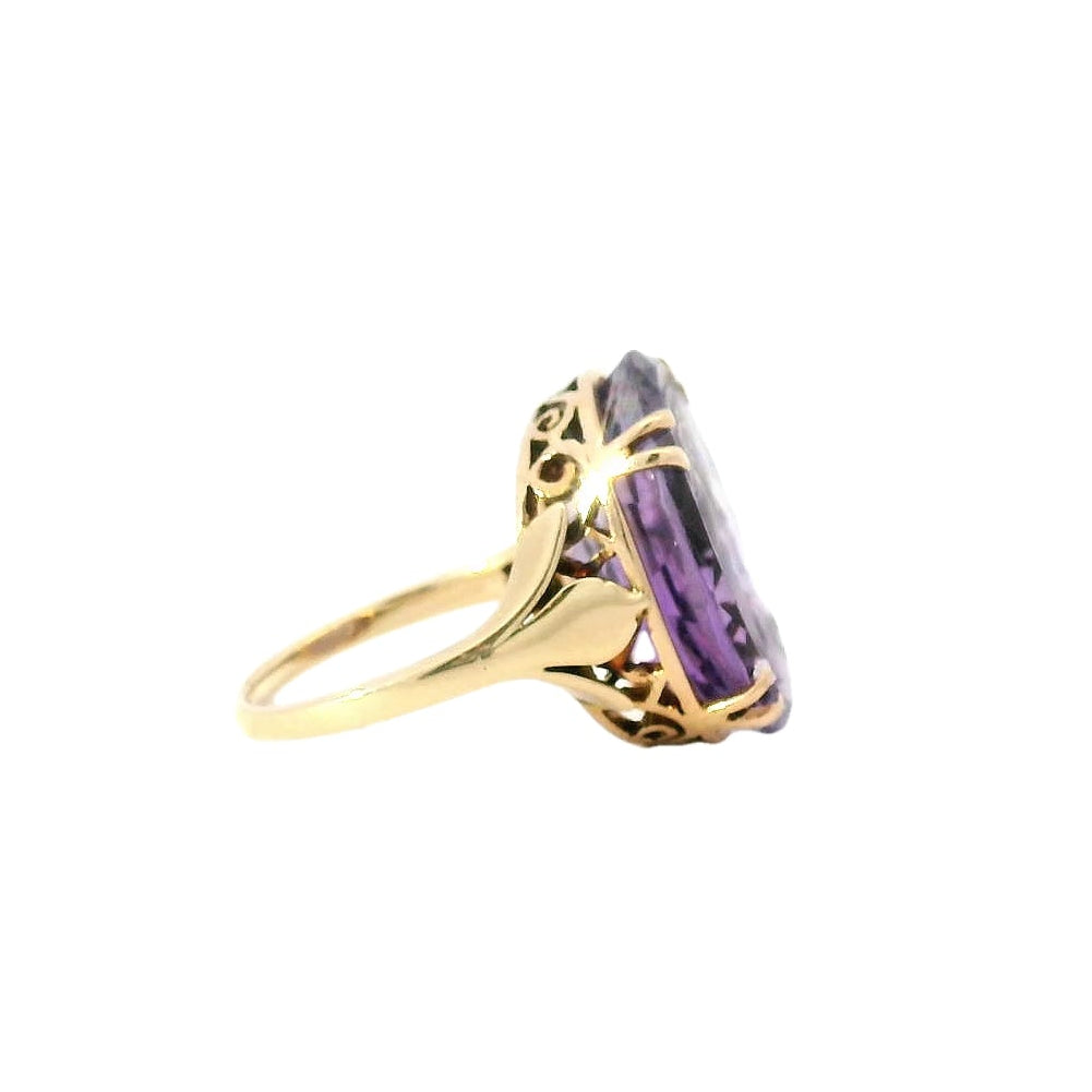 Vintage 14KYG Amethyst Intaglio Ring