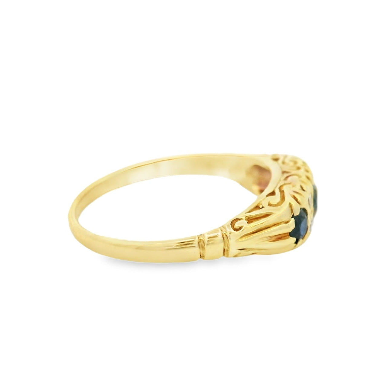 18K Yellow Gold Diamond and Sapphire Ring