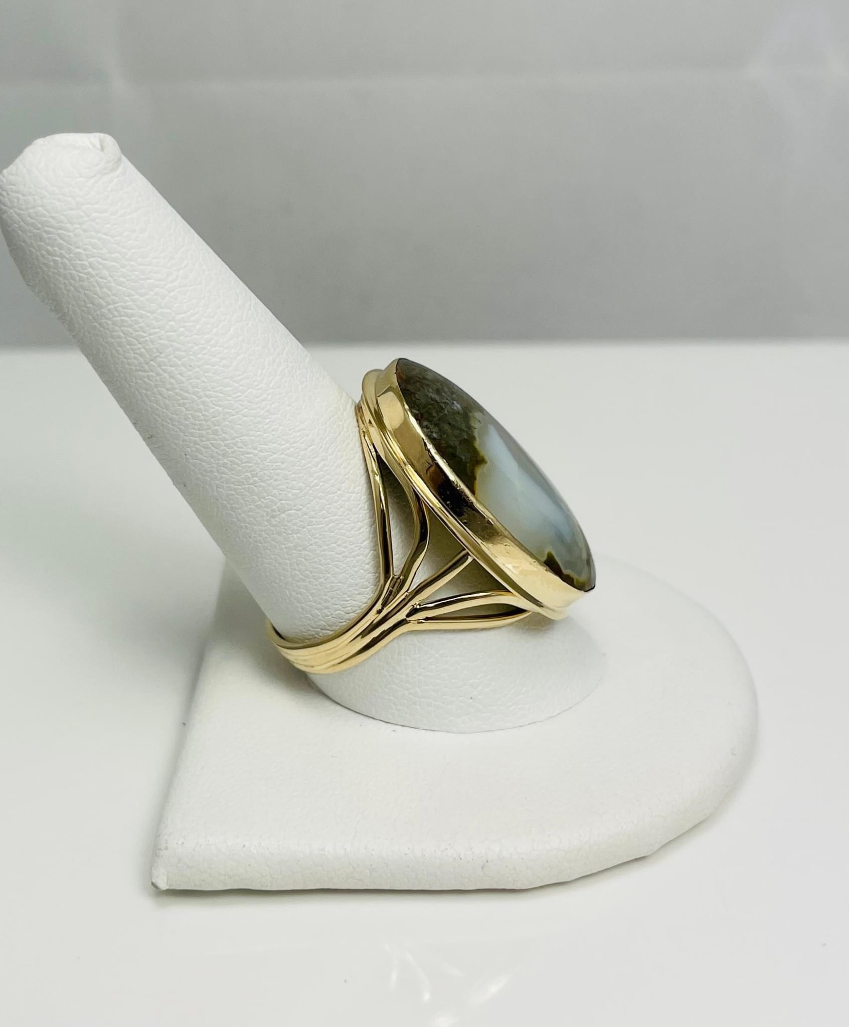 Vintage 14k Agate Ring