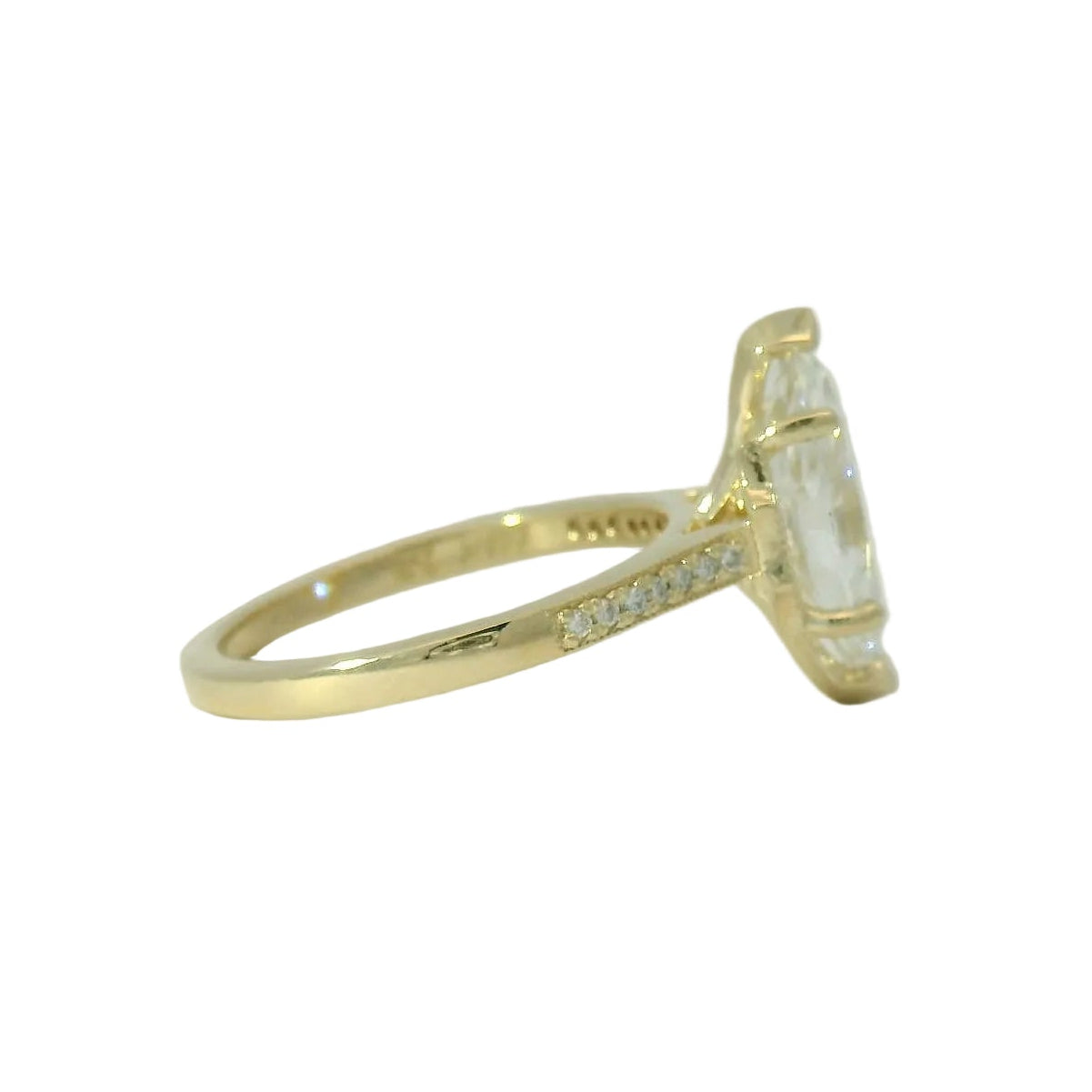 Elegant Marquise Diamond Ring