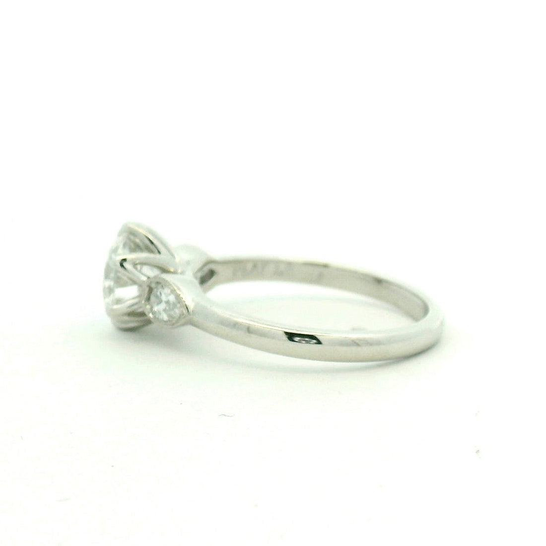 Elegant Diamond Engagement Ring