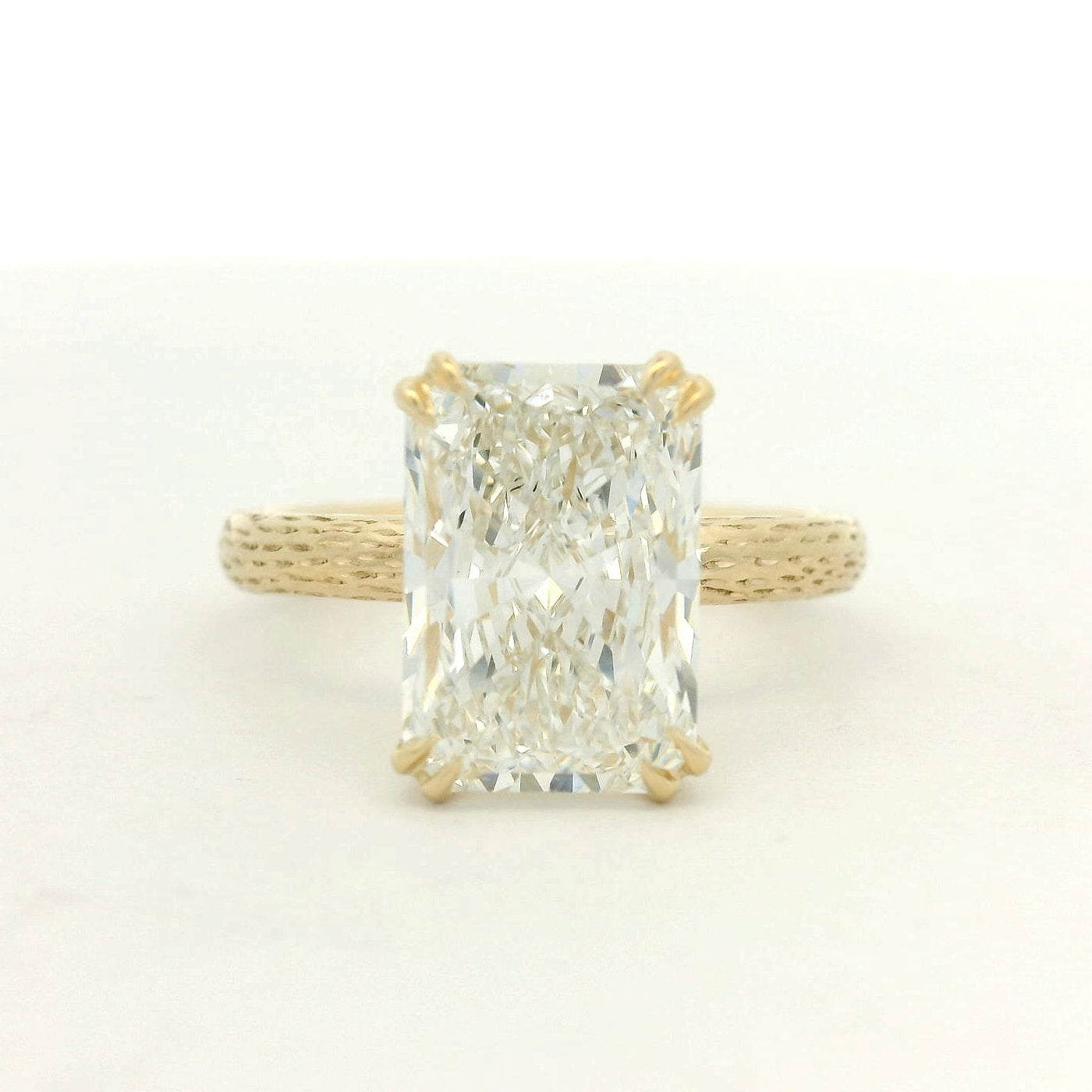 14KYG Radiant Cut Engagement Ring with Engraved Band