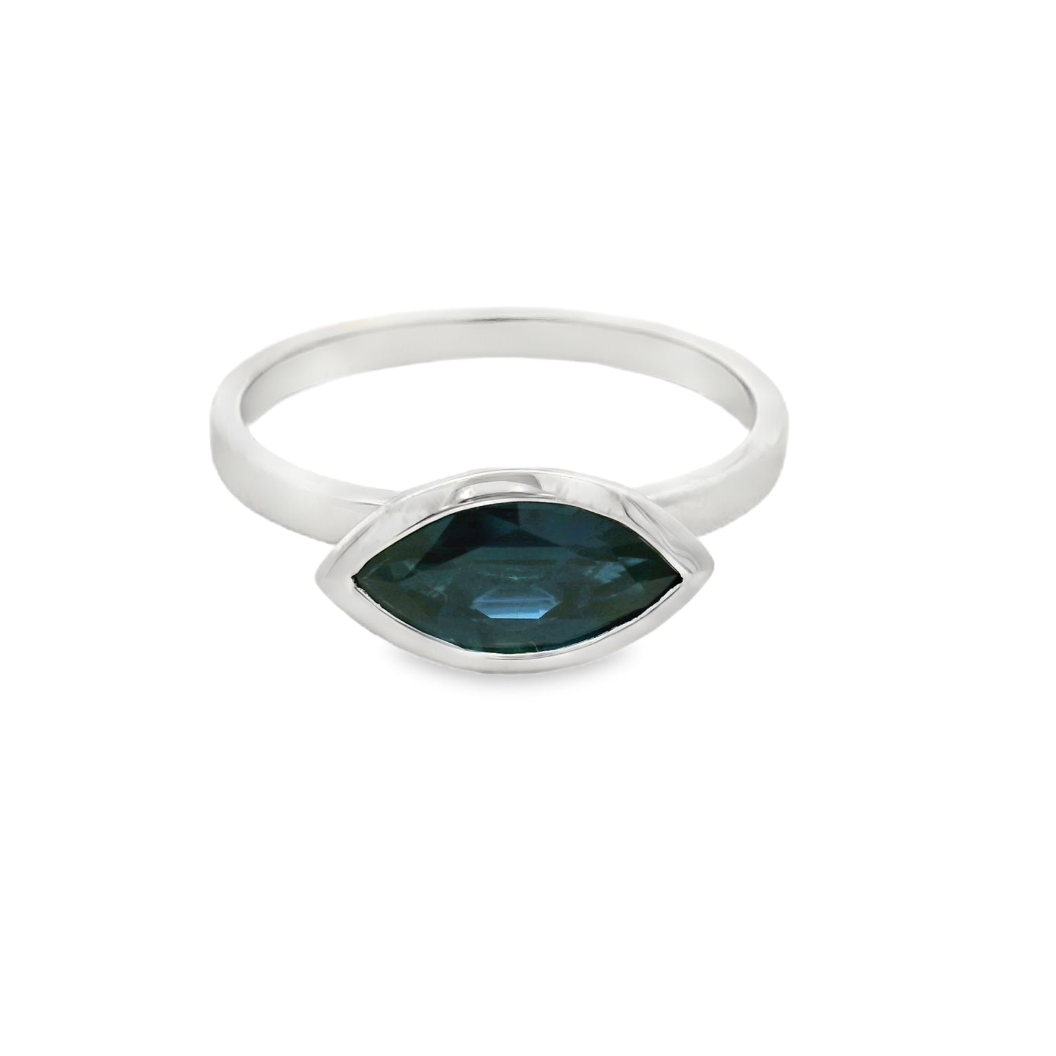 white gold sapphire ring