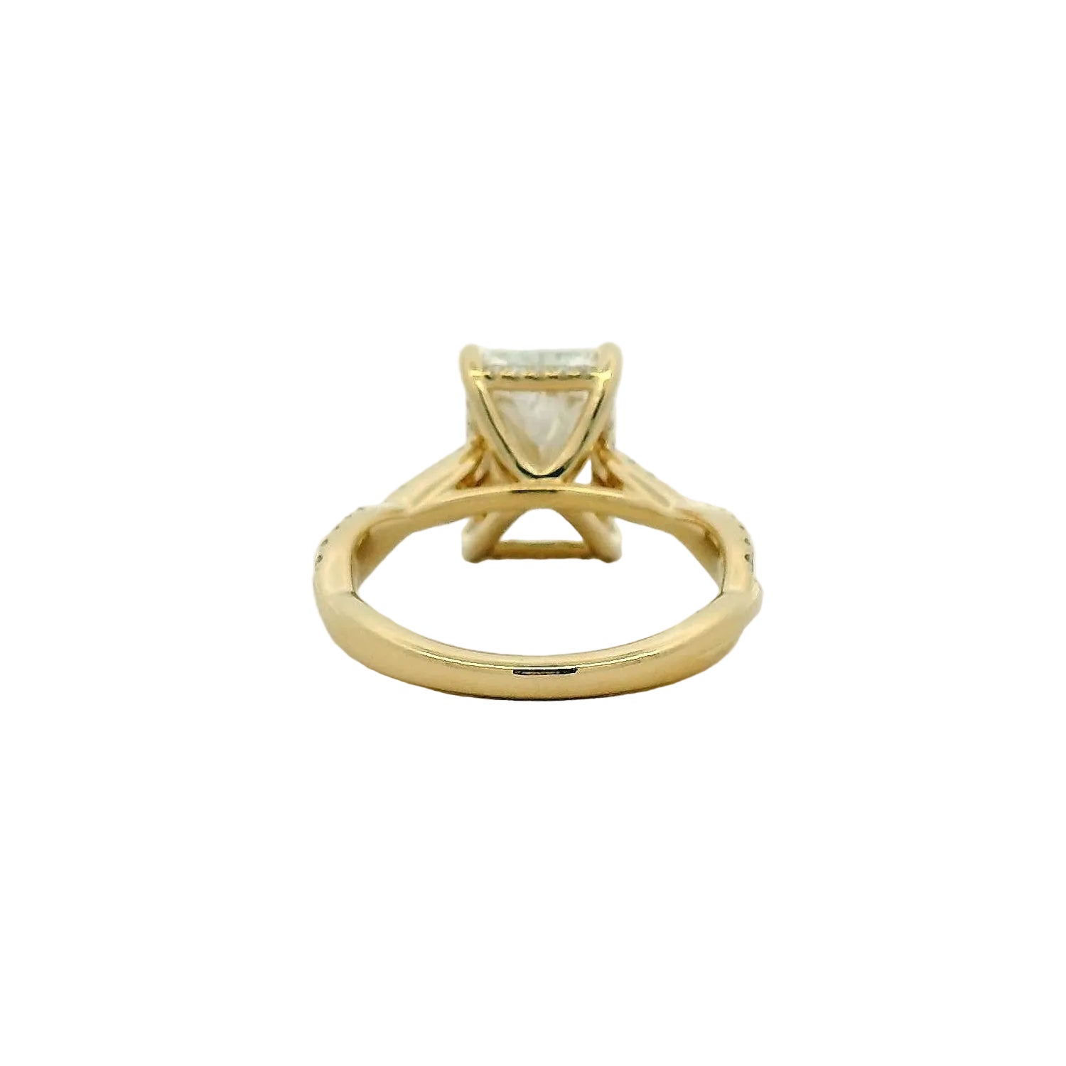 Yellow Gold Radiant Diamond Engagement Ring with Twisted Band