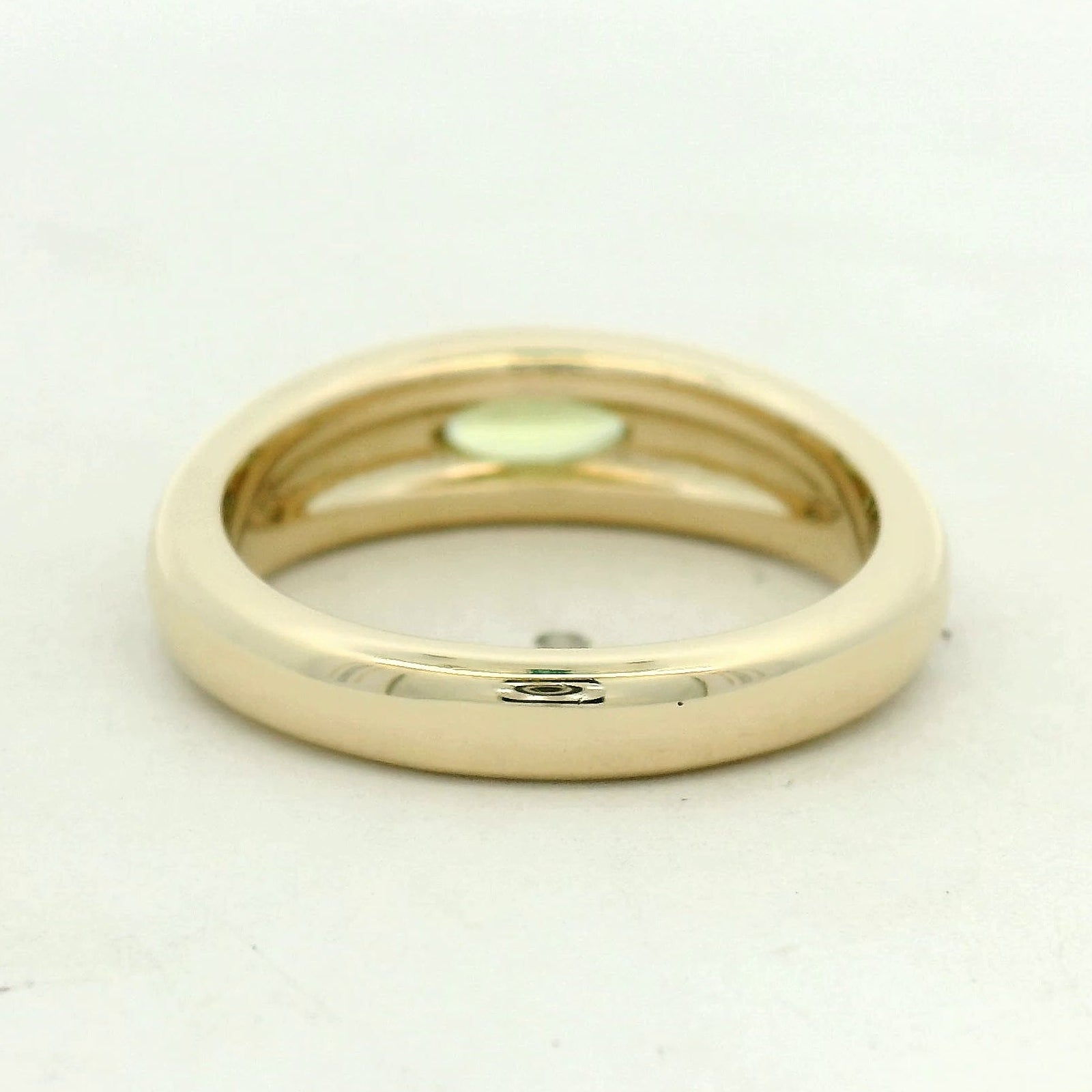 Flush Set Sapphire ring
