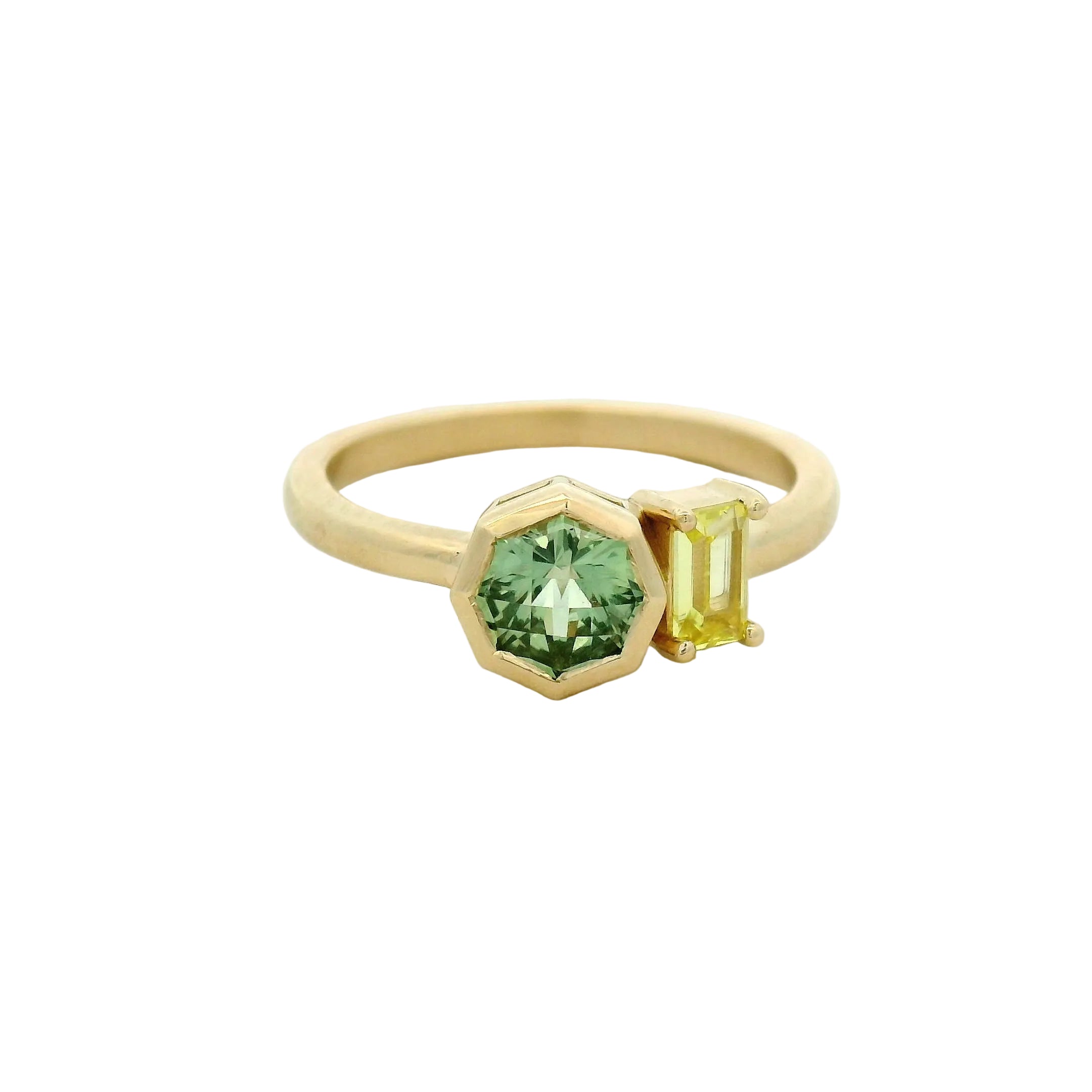 Hexagon Green Sapphire Multistone Ring in Yellow Gold