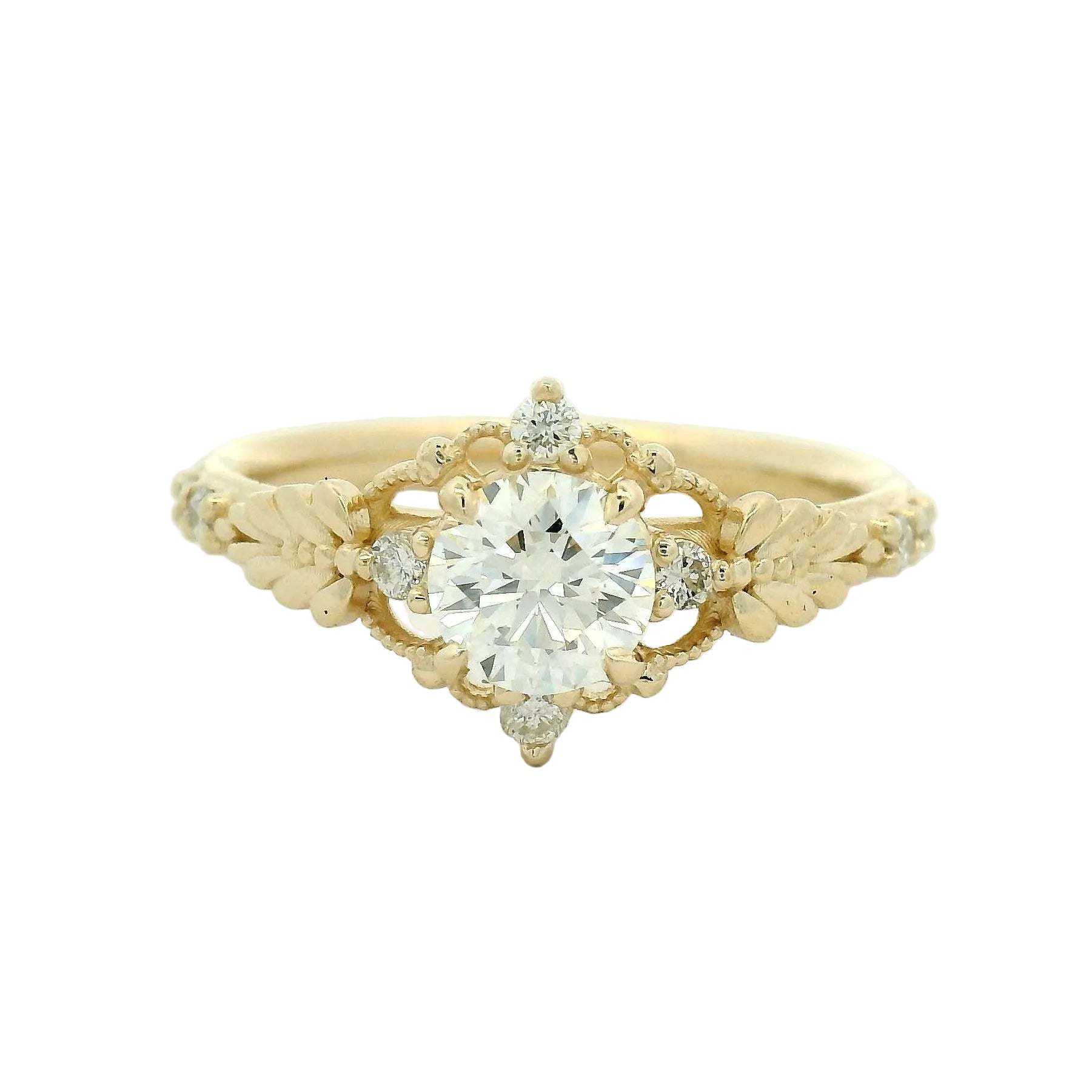 Vintage-Inspired Floral Diamond Ring in Yellow Gold