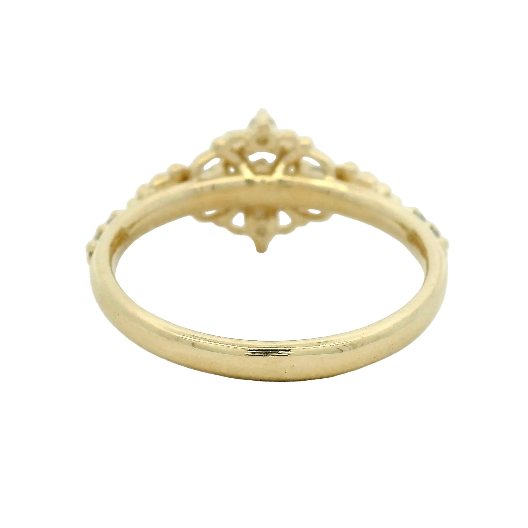Vintage-Inspired Floral Diamond Ring in Yellow Gold