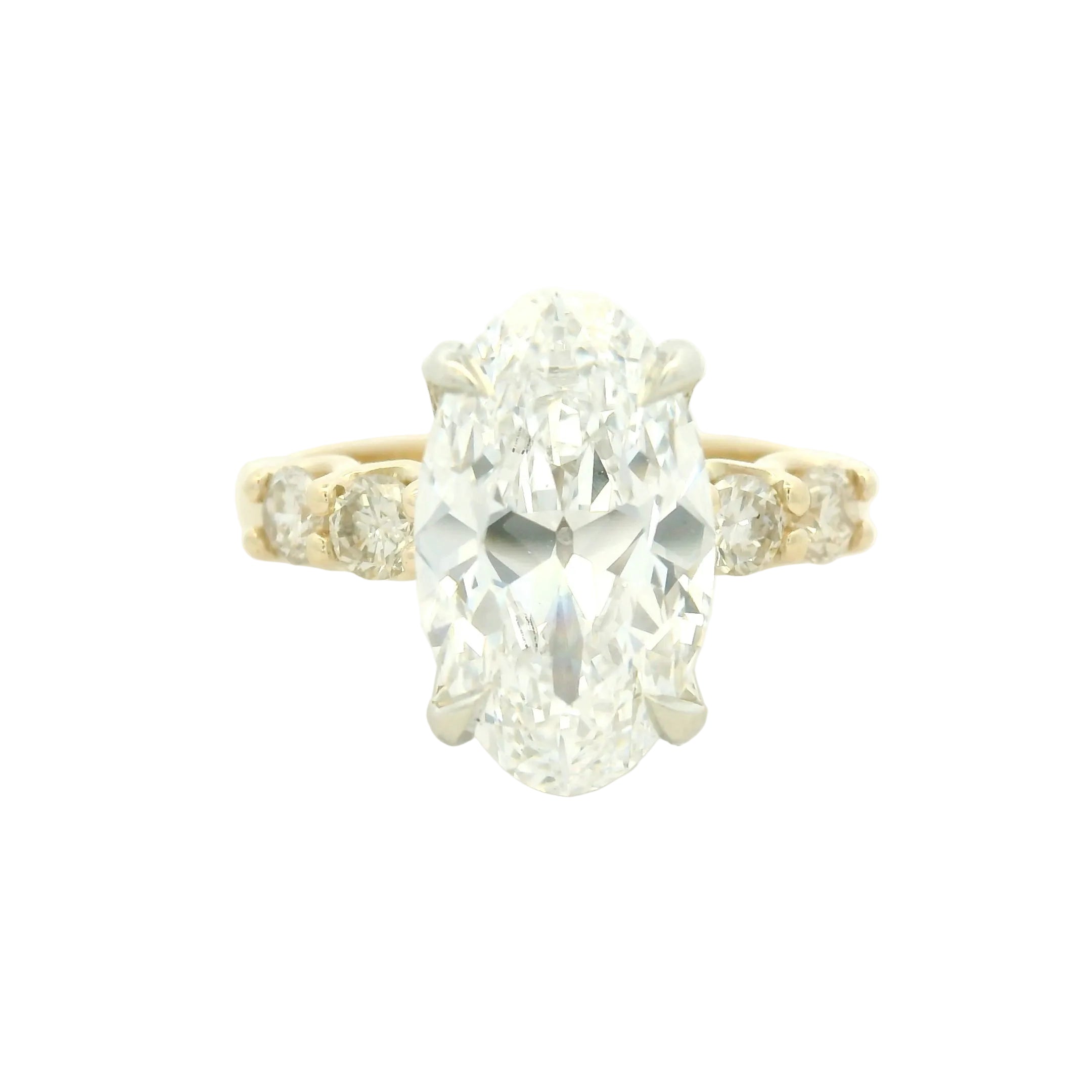Oval Cut Diamond Multistone Ring in Yellow Gold