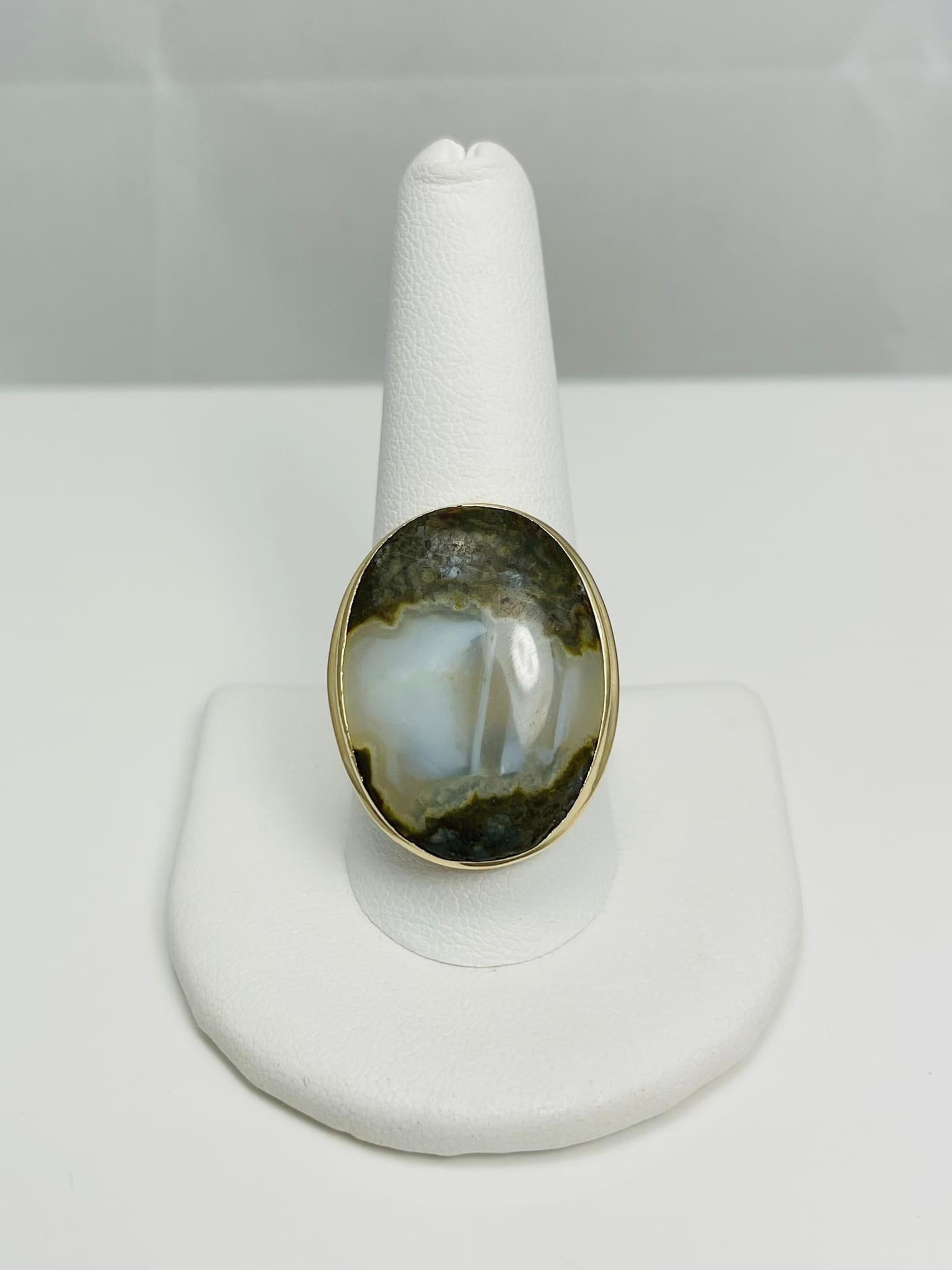 Vintage 14k Agate Ring