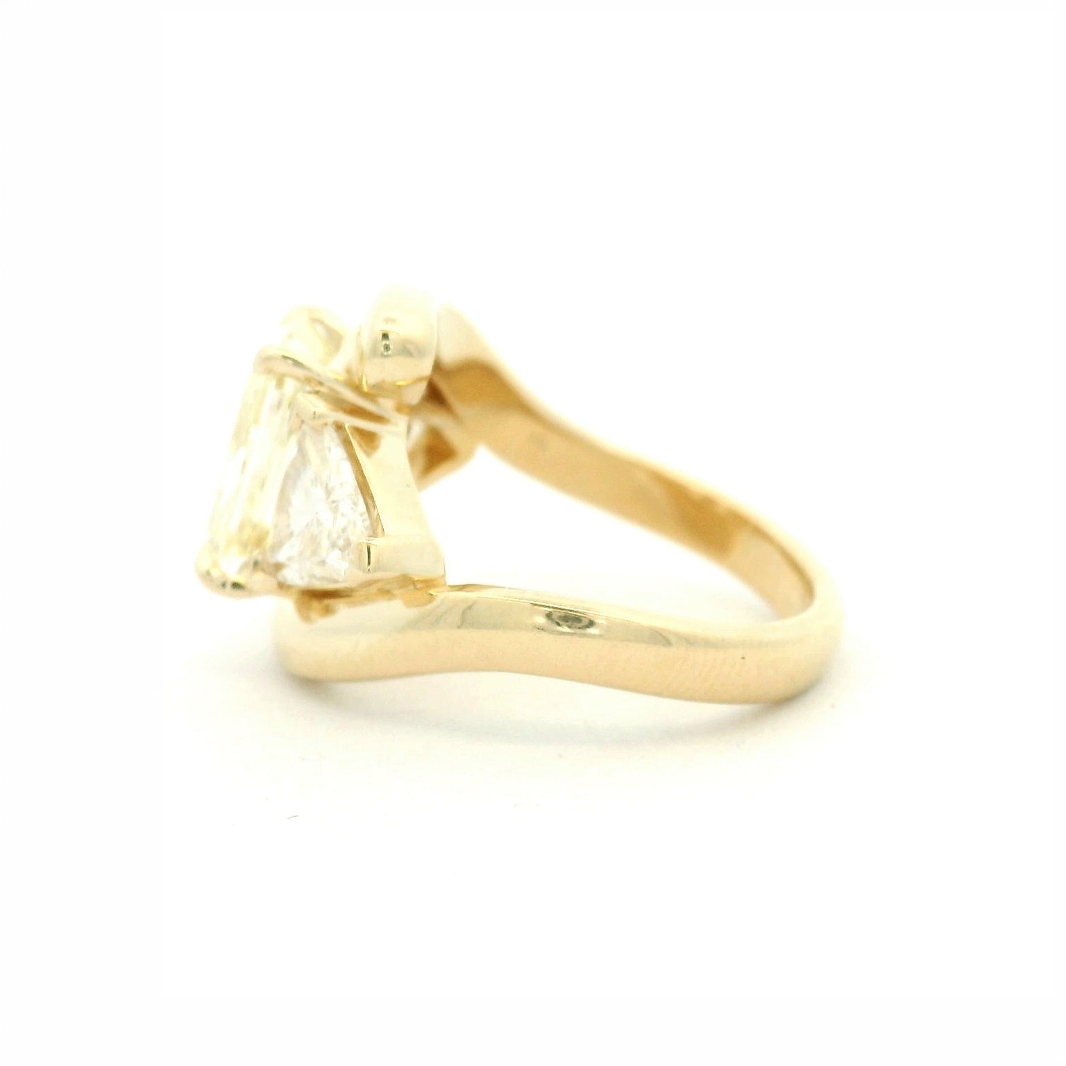 Elegant Yellow Diamond Ring