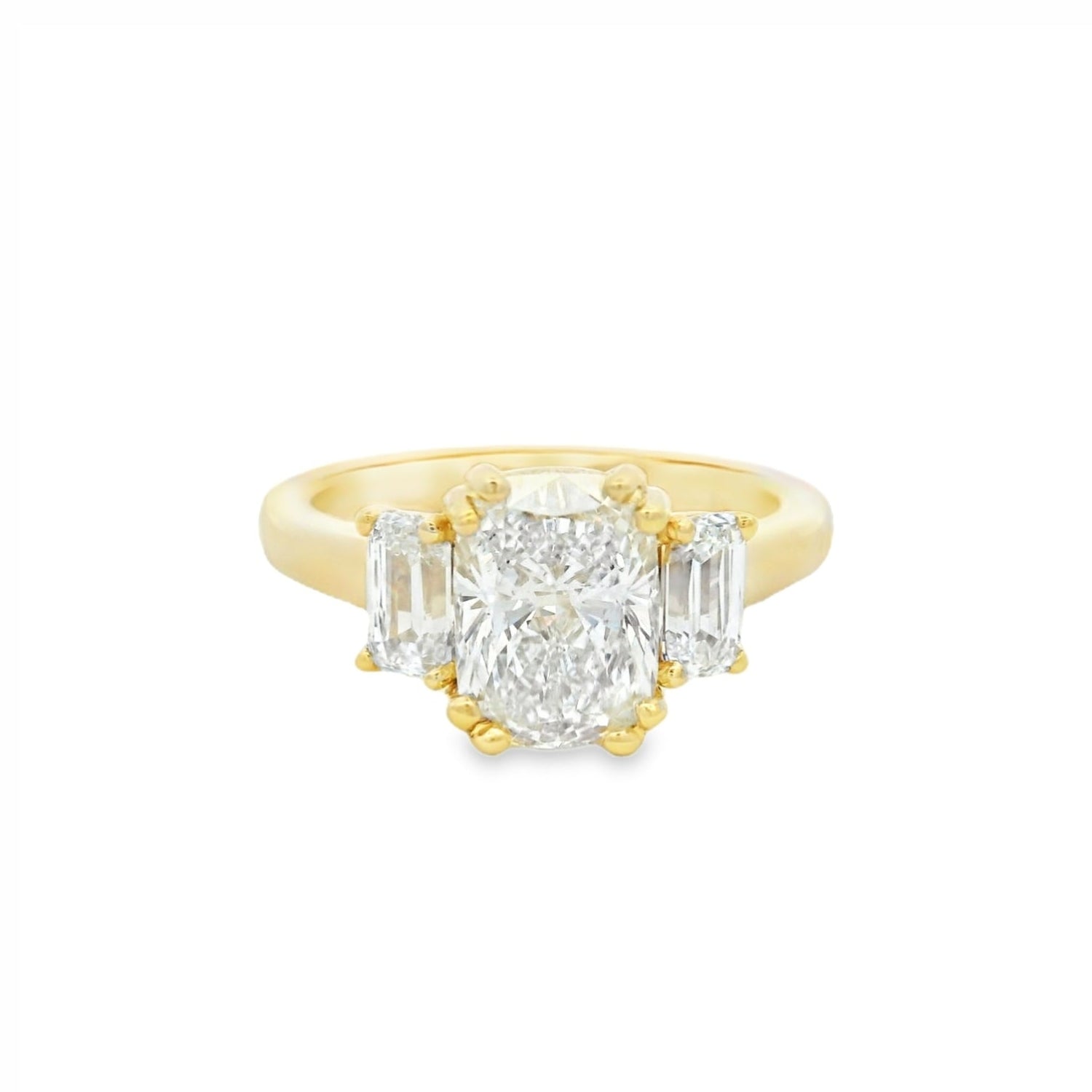 3 stone engagement ring
