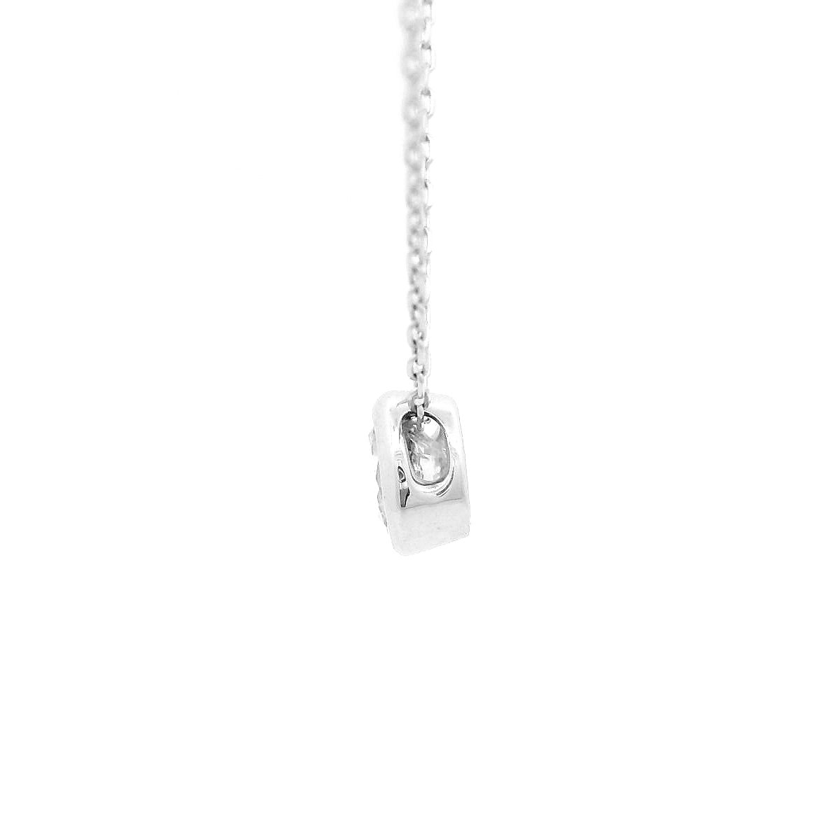 18KWG Diamond Necklace