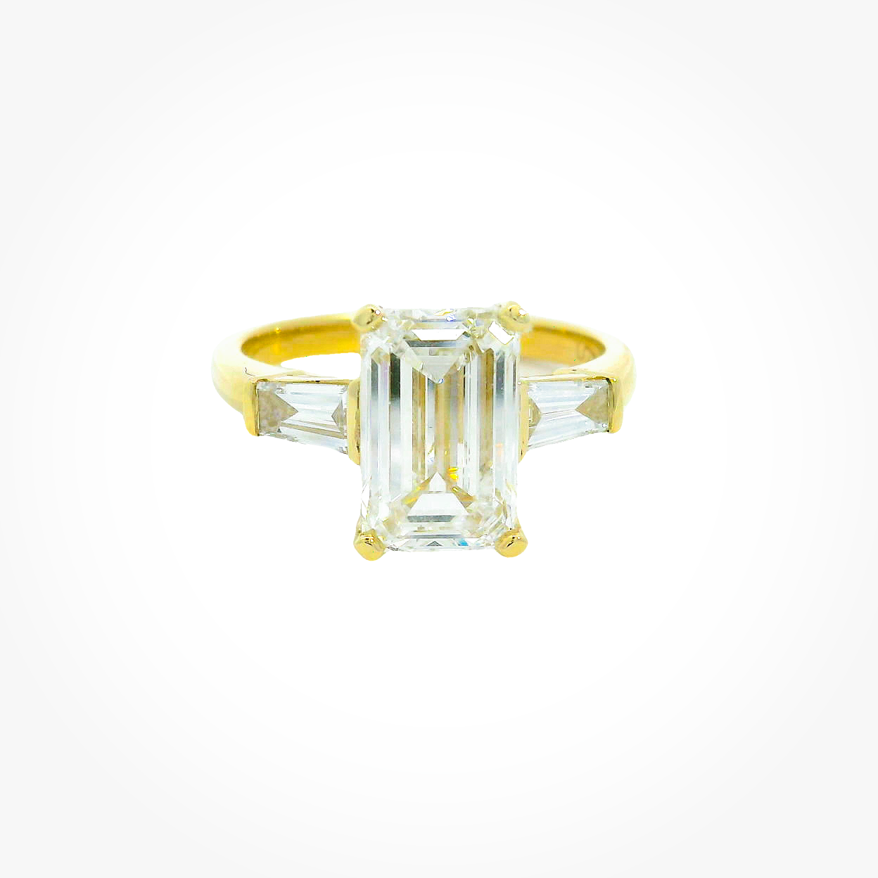 Elegant Emerald Cut Diamond Ring