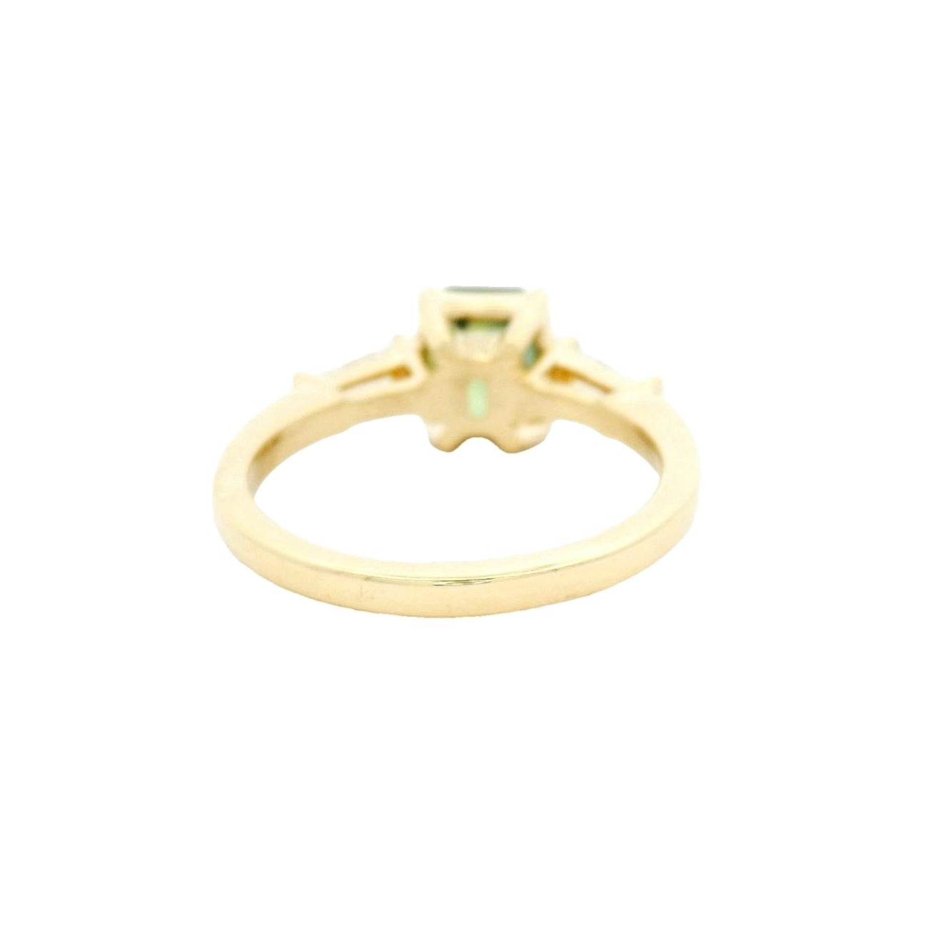 Elegant Green Gemstone Ring