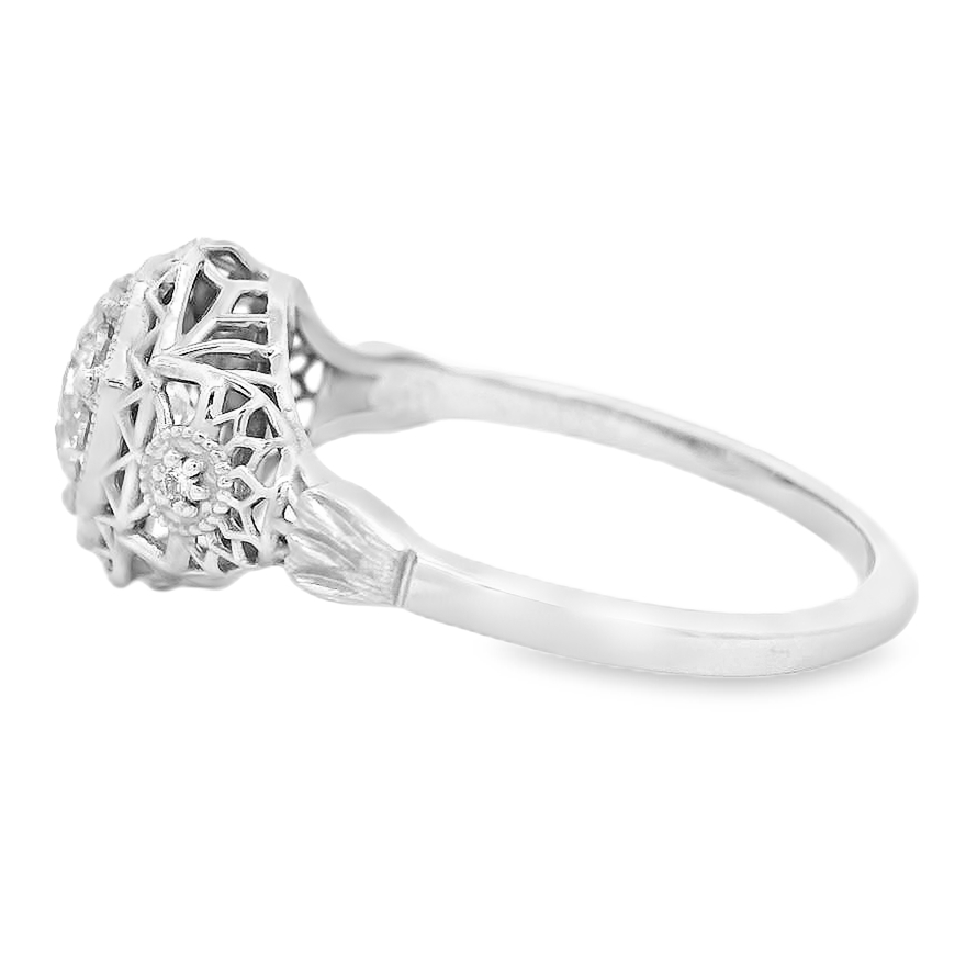 Elegant Vintage Diamond Ring