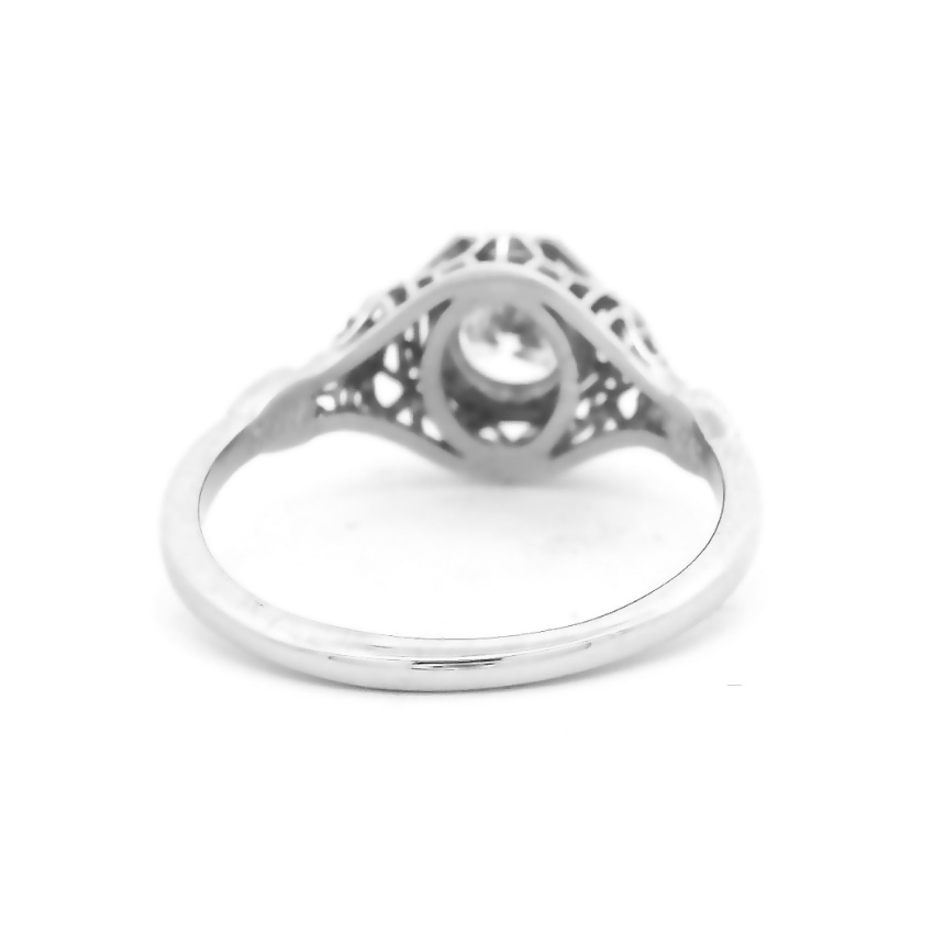Elegant Vintage Diamond Ring