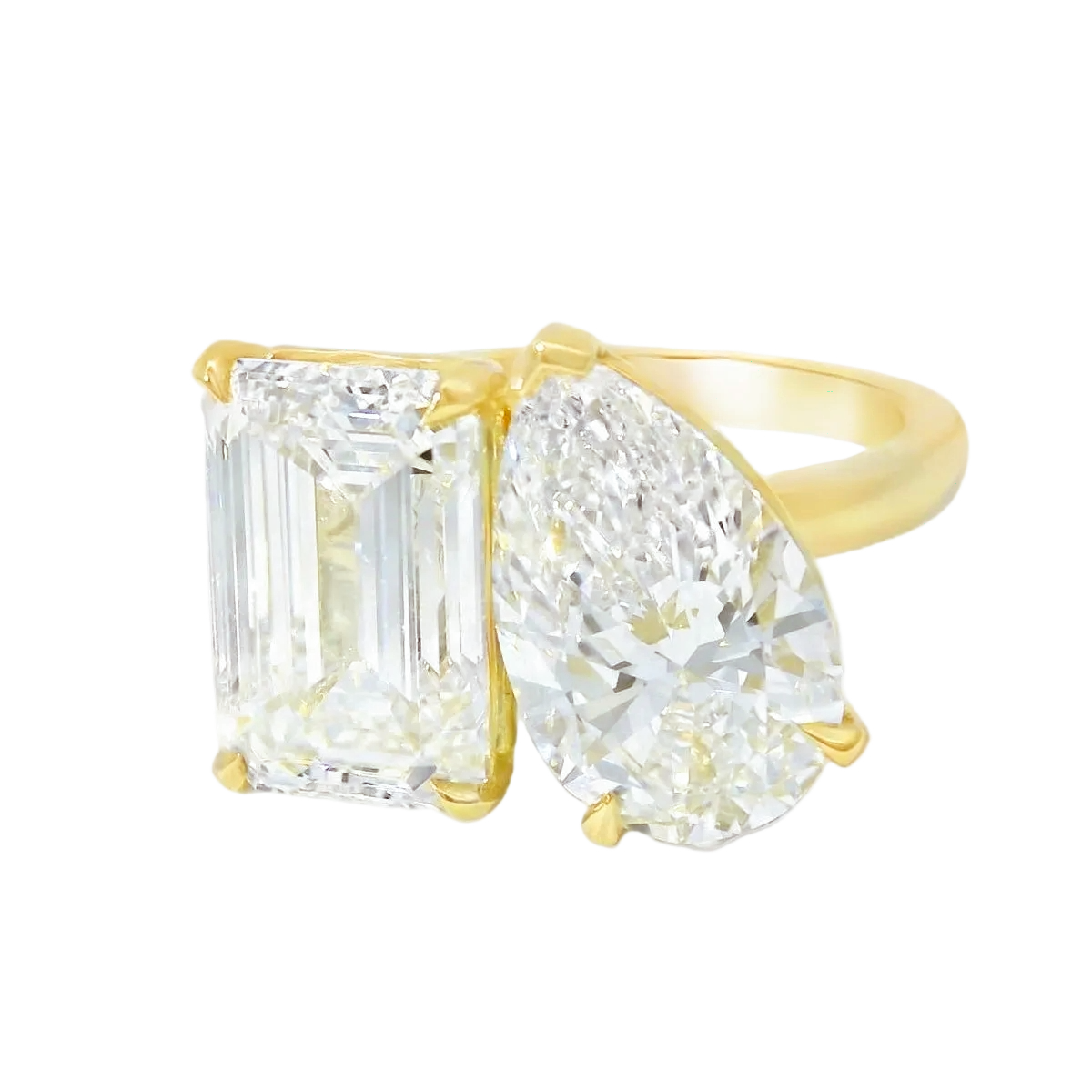 Yellow Gold Ring with Emerald Cut Diamond
