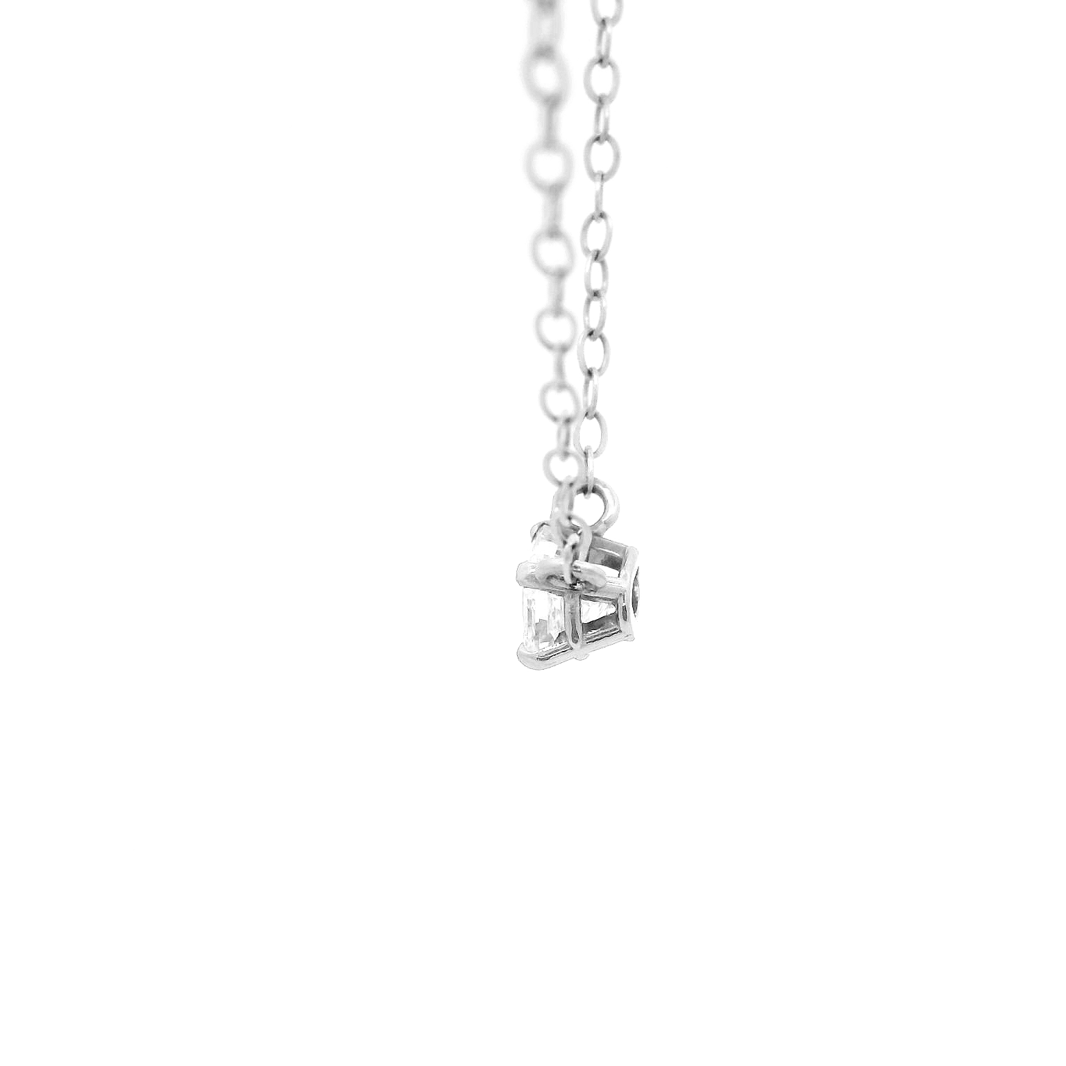 14KWG Diamond Necklace