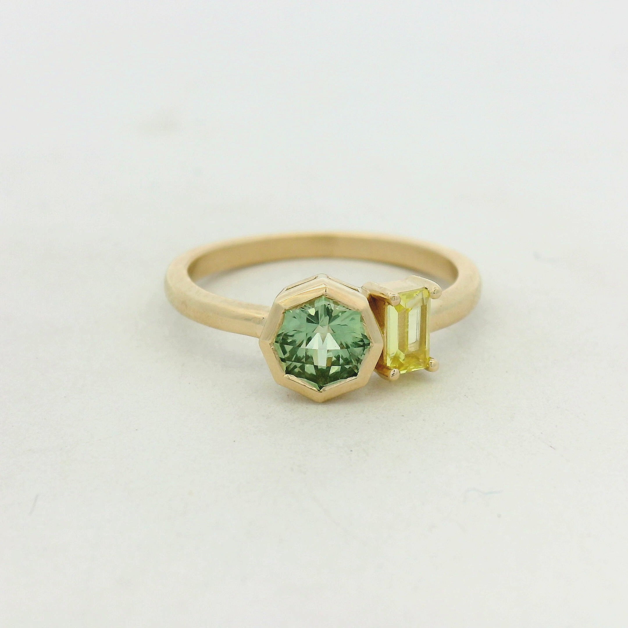 Hexagon Green Sapphire Multistone Ring in Yellow Gold