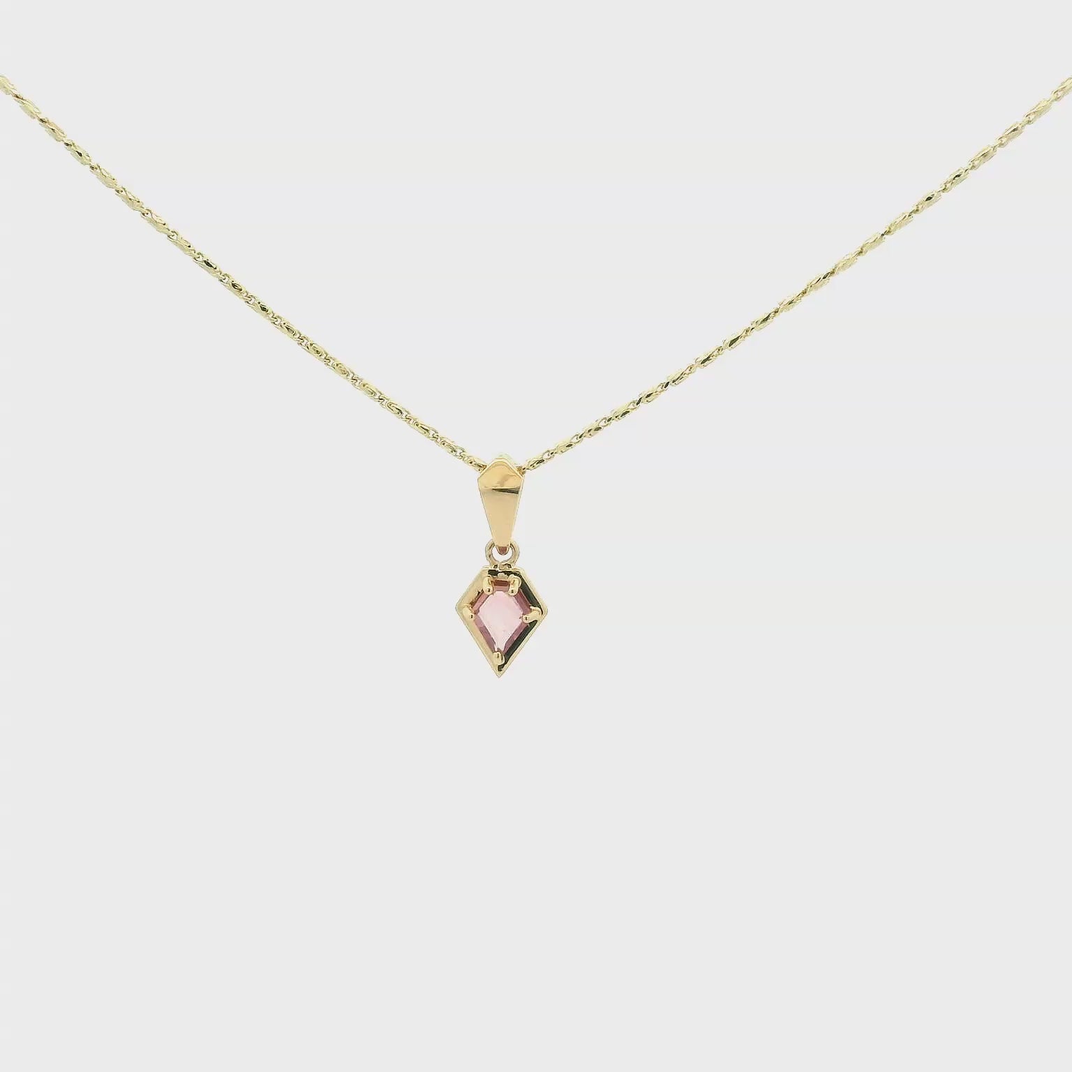 14KYG Fantasy Cut Sapphire Pendant