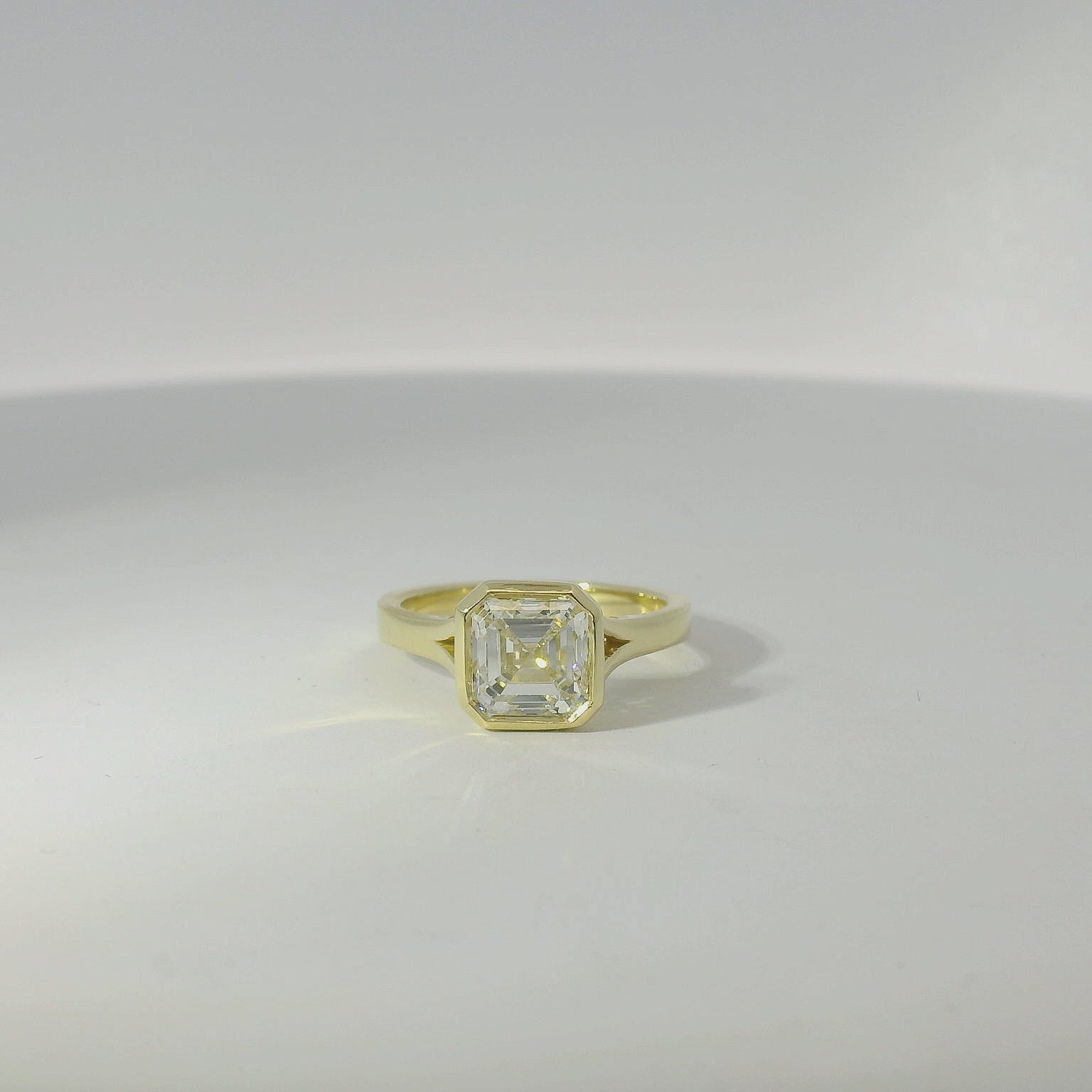 Custom Bezel Solitaire