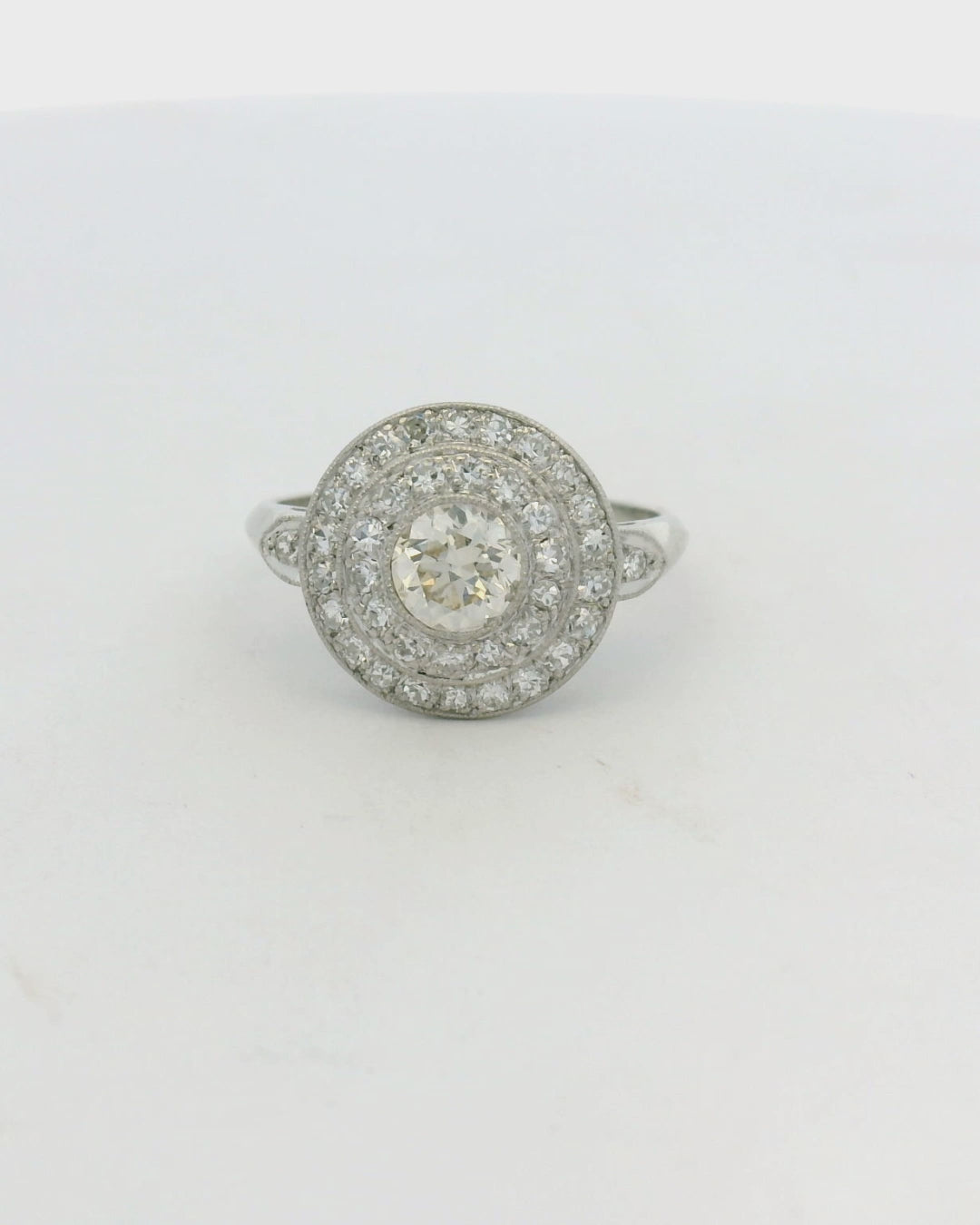 Platinum Antique Halo Ring