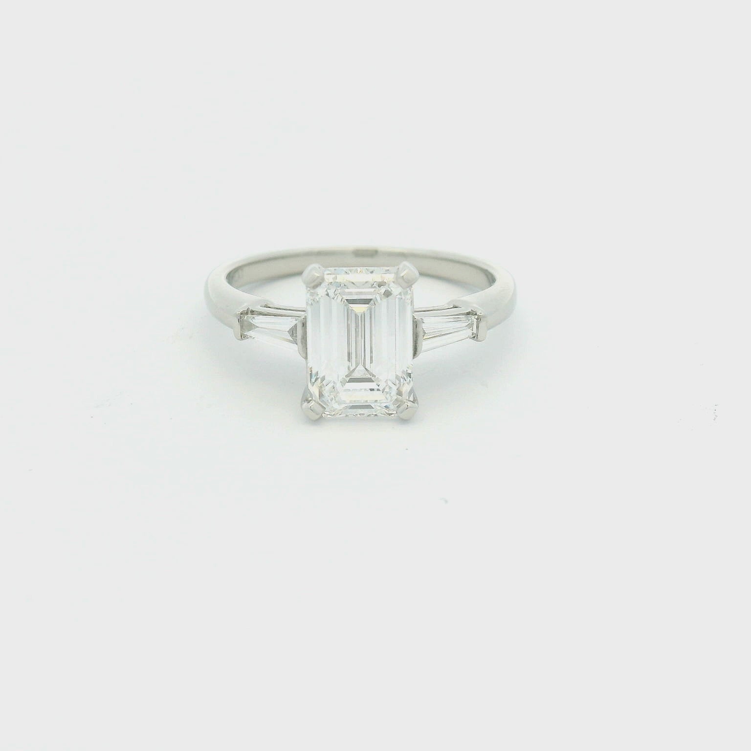 Elegant Emerald Cut Diamond Ring