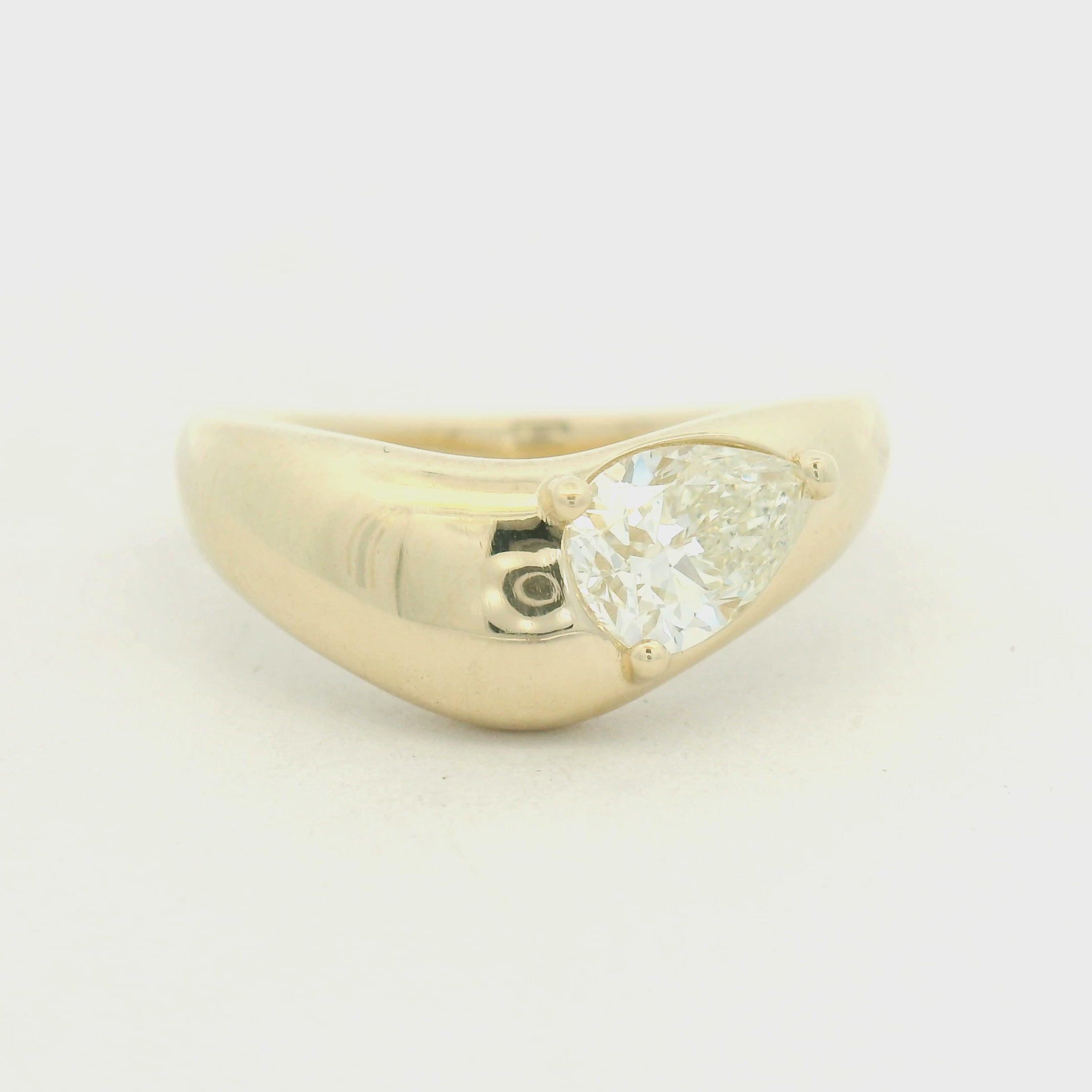 Pear-Shaped Diamond Yellow Gold Solitaire Ring