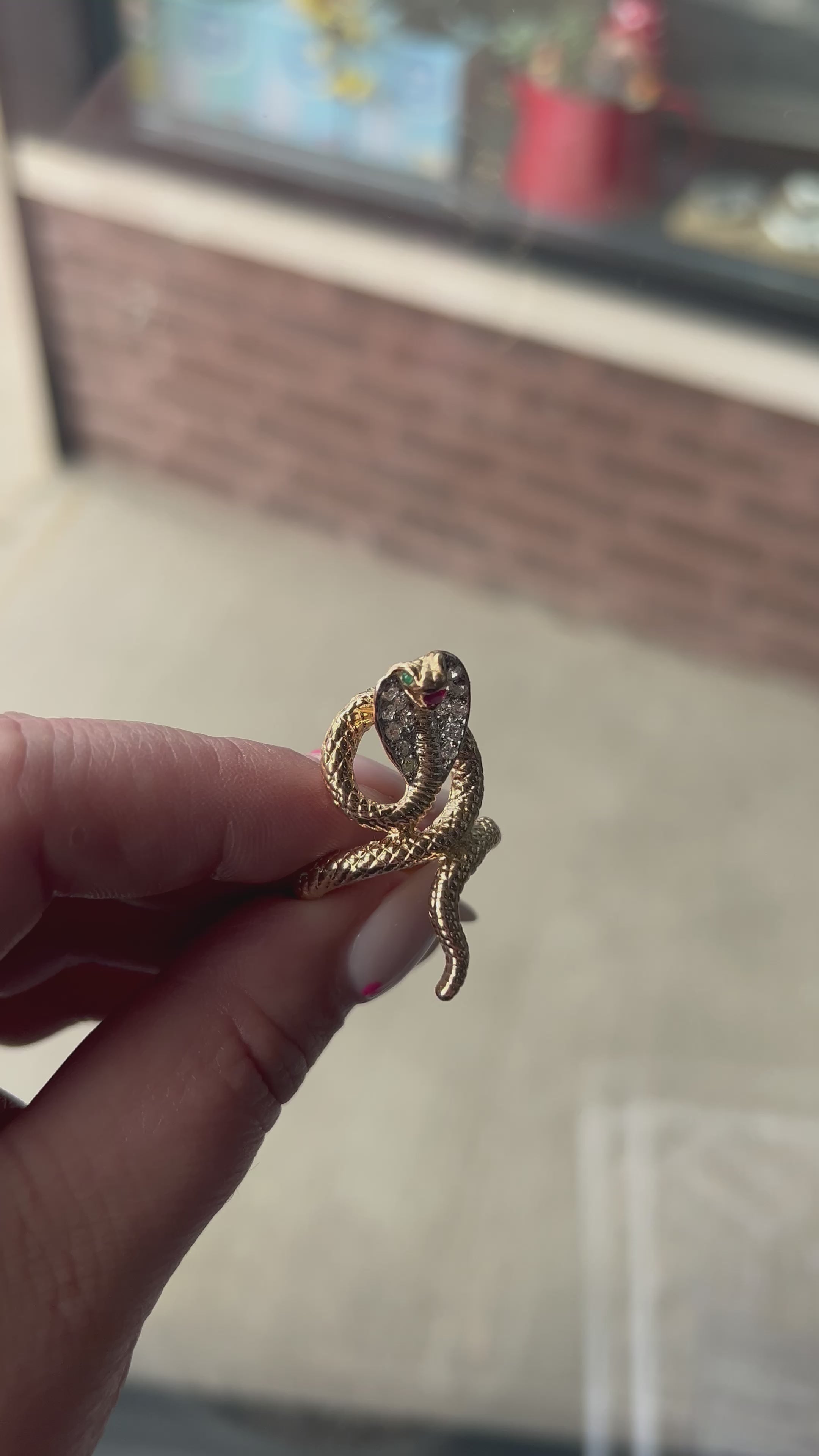Vintage 18k Snake Ring