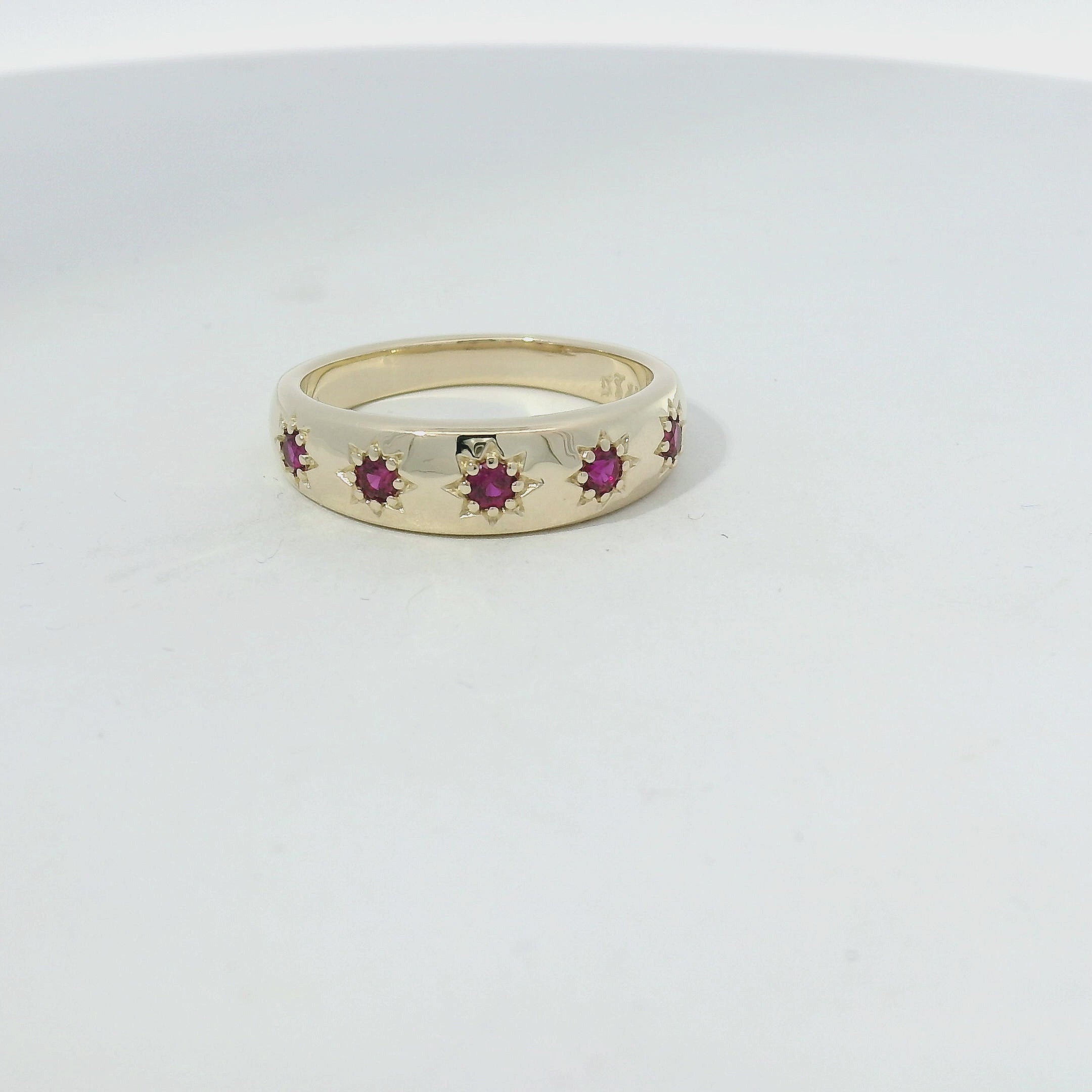 Star-Set Ruby Band Ring in Yellow Gold