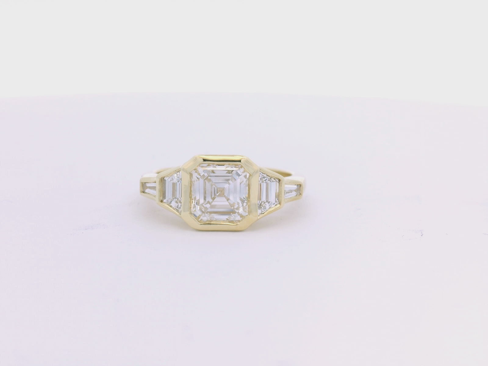 Elegant Emerald Cut Diamond Ring